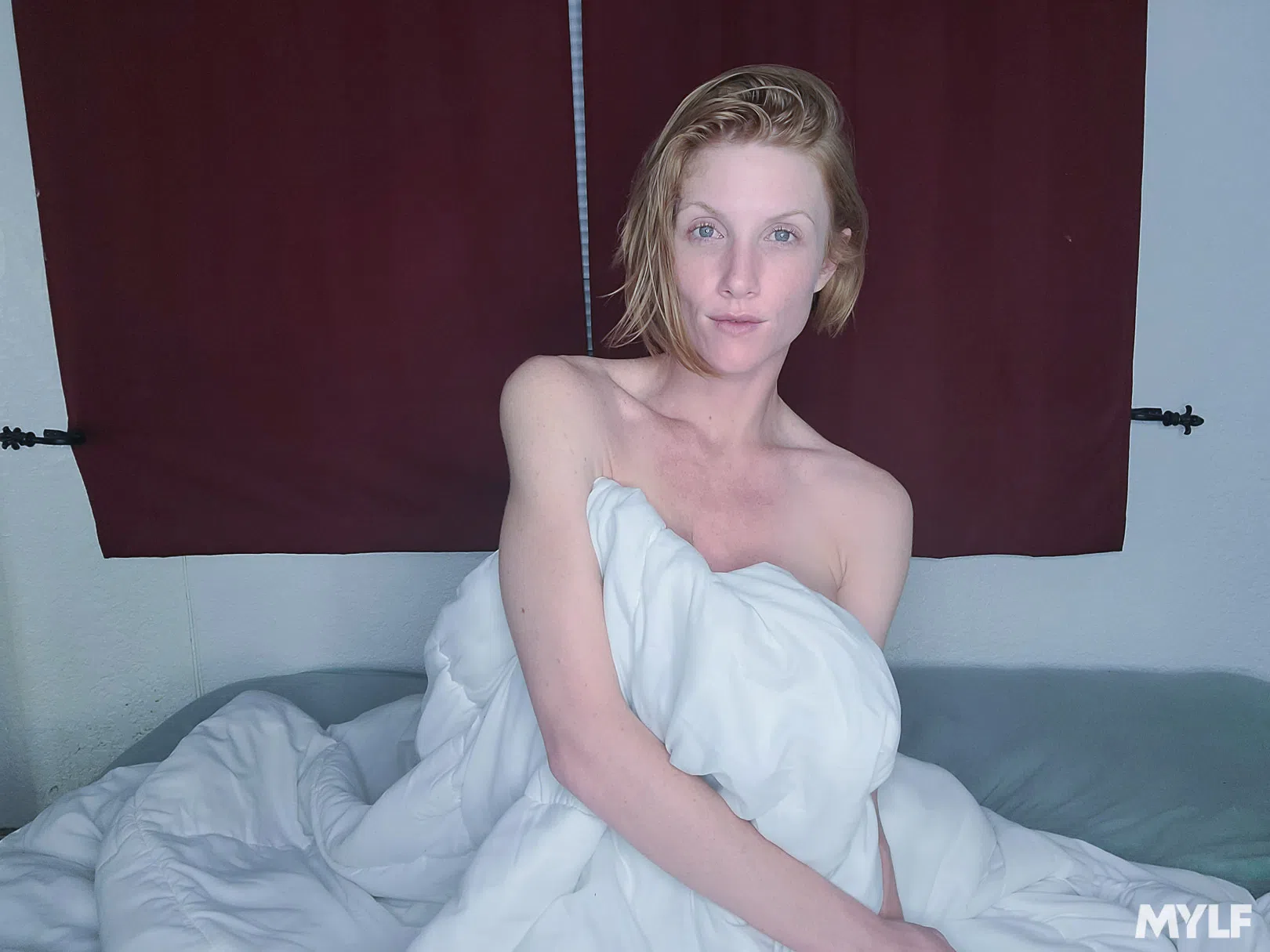 akgingersnaps-stayhomemilf-82729 Of Page 1-1.webp