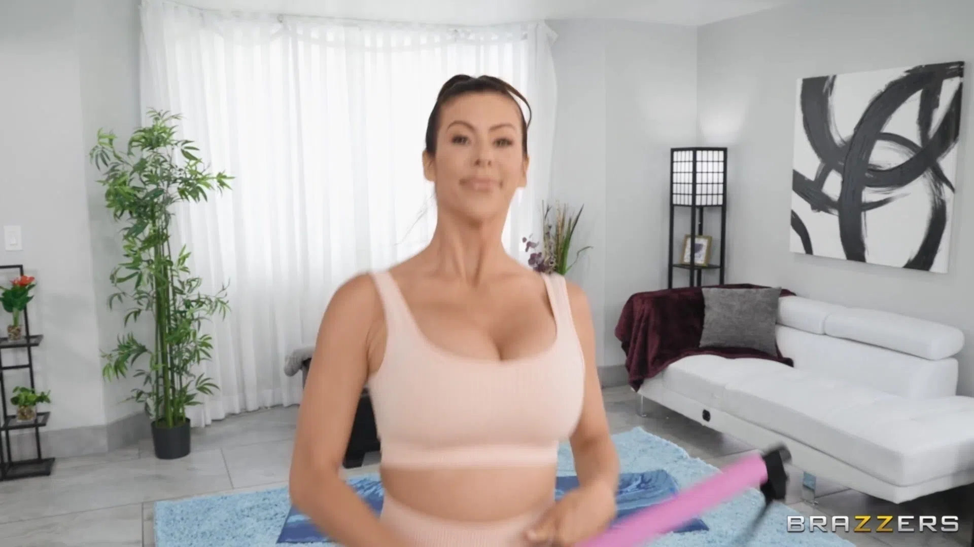 alexis-fawx-brazzers-exxtra-120336 Of Page 1-1.webp