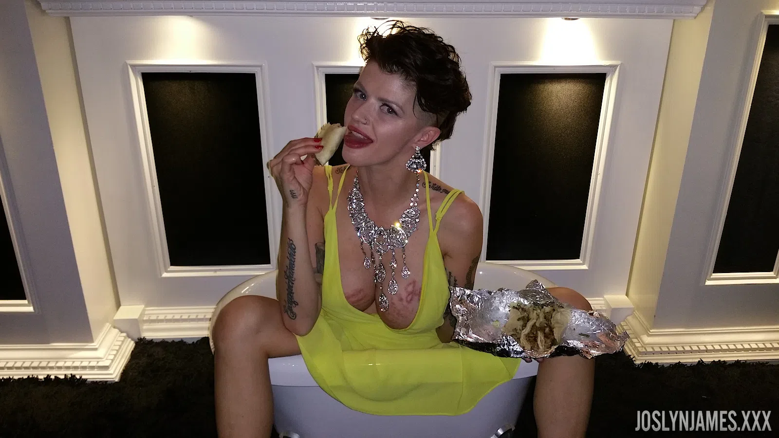 joslyn-james-in-fun-pics-with-rick-16655 Of Page 2-8.webp