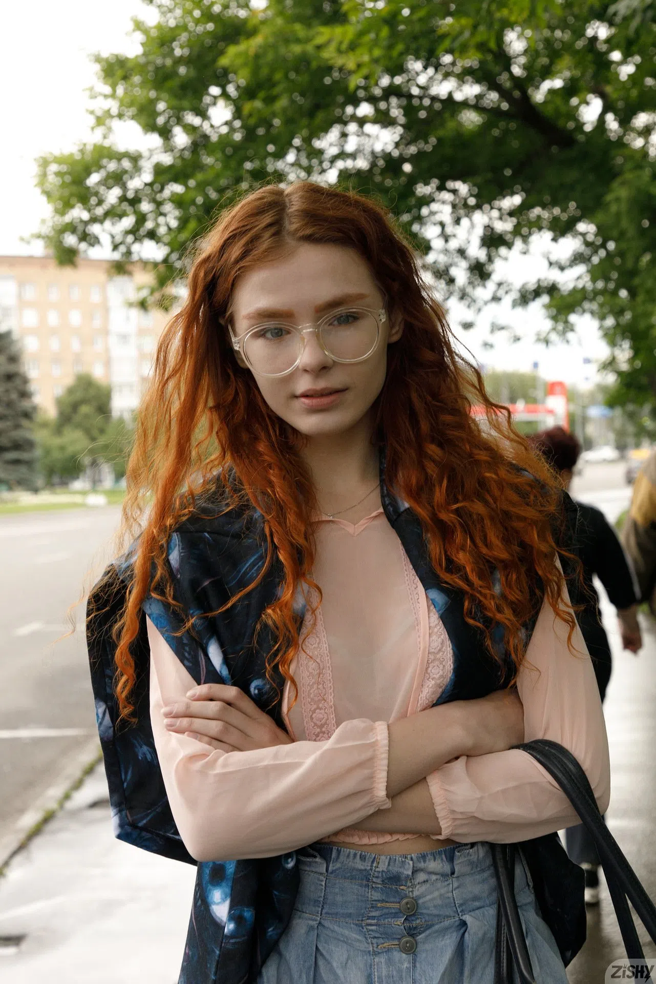 kari-pitinova-zishy-206777 Of Page 1-1.webp