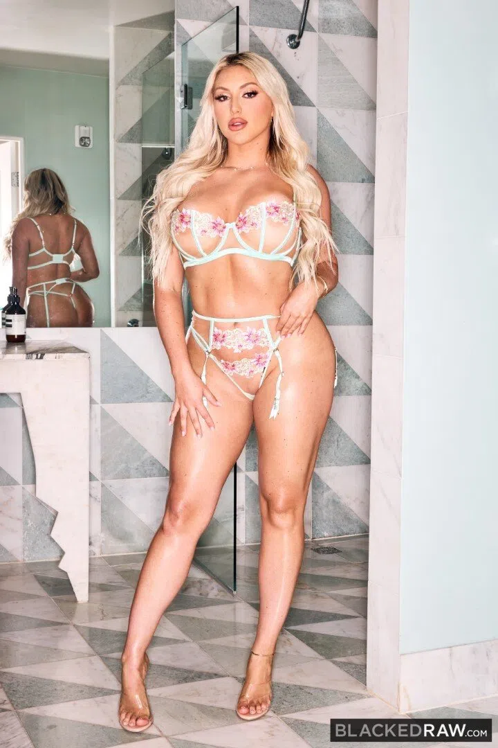 kayley-gunner-blacked-raw-155923 Of Page 1-1.webp