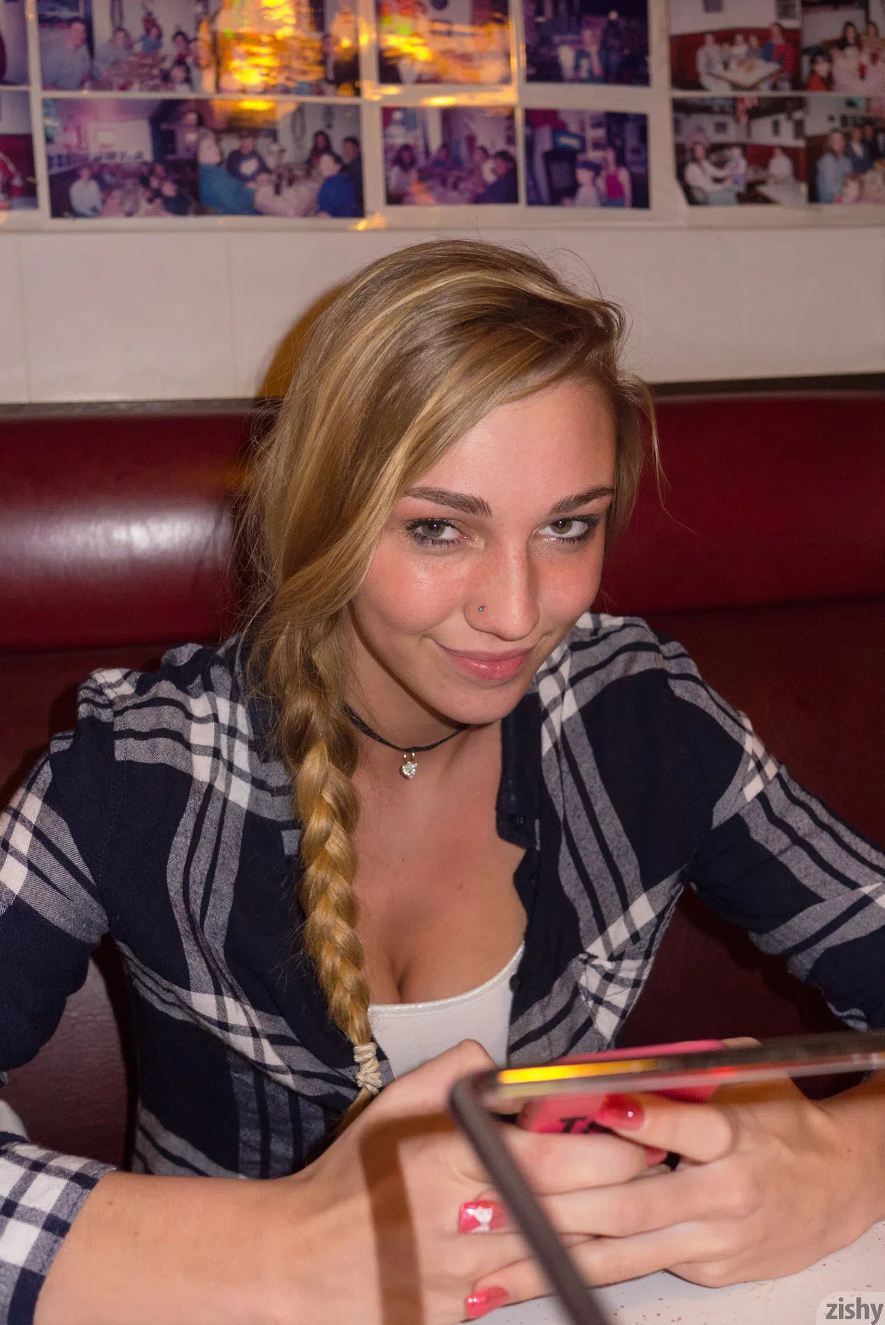 kendra-sunderland-extra-meows-zishy-19722 Of Page 3-11.webp