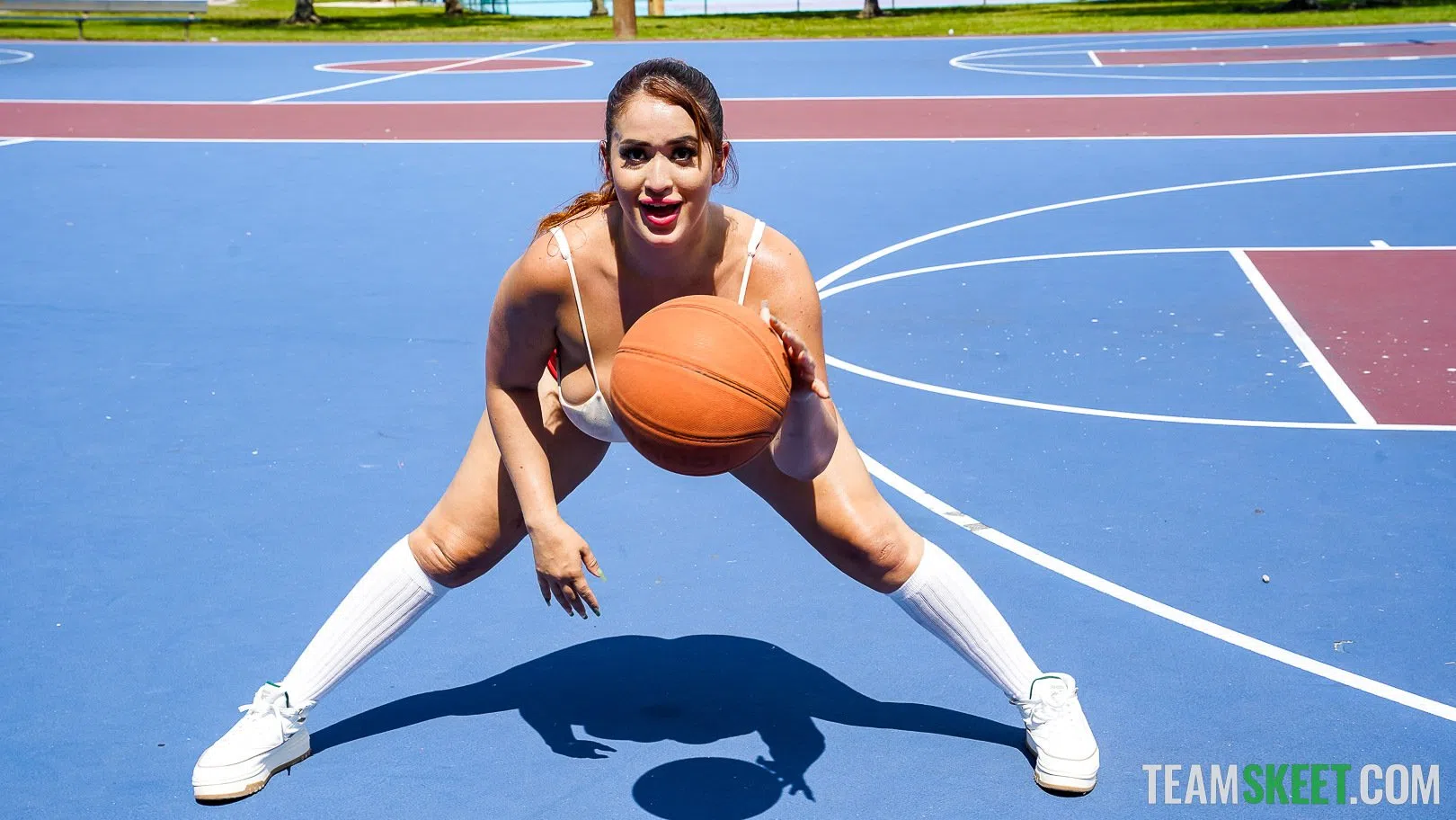 nia-bleu-the-real-workout-167078 Of Page 3-11.webp