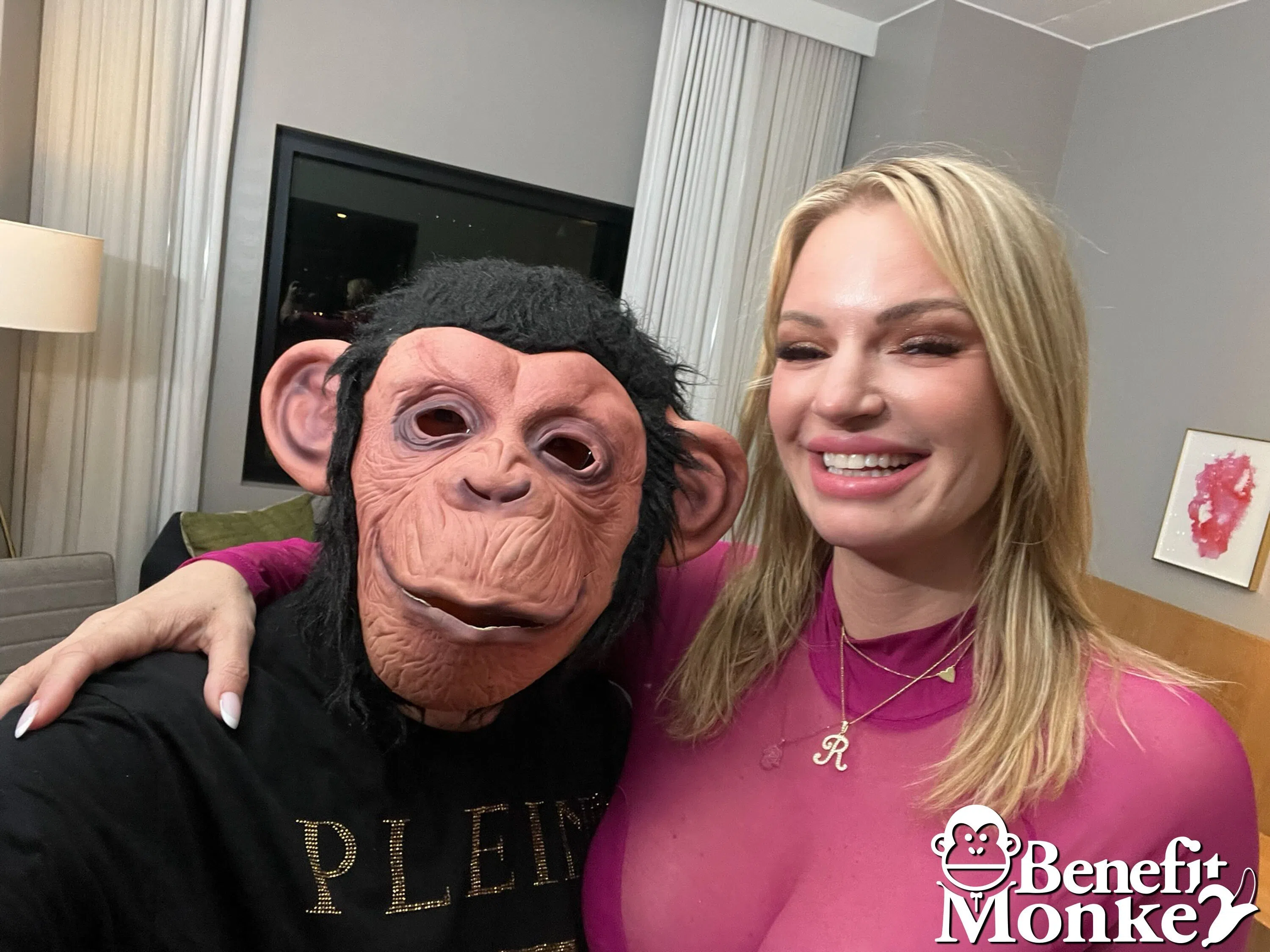rachael-cavalli-benefit-monkey-157812 Of Page 1-1.webp