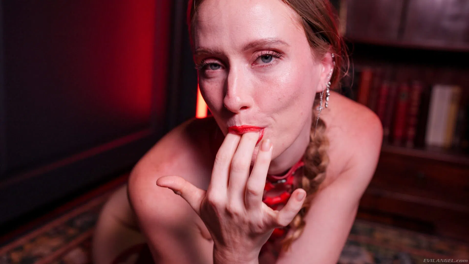 scarlet-chase-lady-in-red-156119 Of Page 2-6.webp