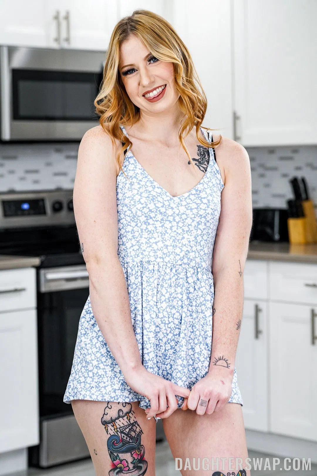 scarlett-rose-abby-mccoy-daughter-swap-172231 Of Page 1-3.webp