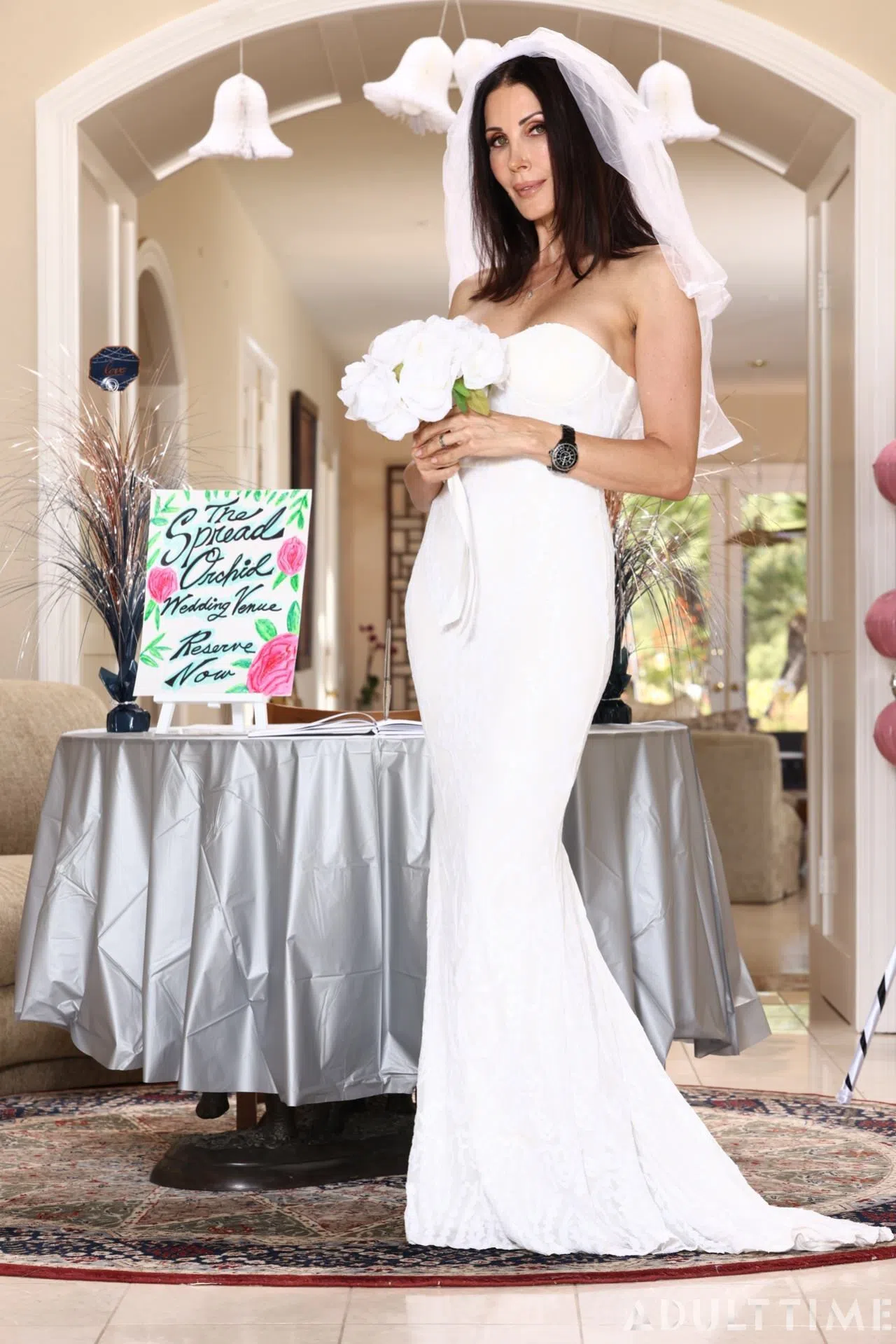 shay-sights-texas-patti-vivianne-desilva-lolly-dames-sandy-love-milf-overload-149808 Of Page 1-5.webp