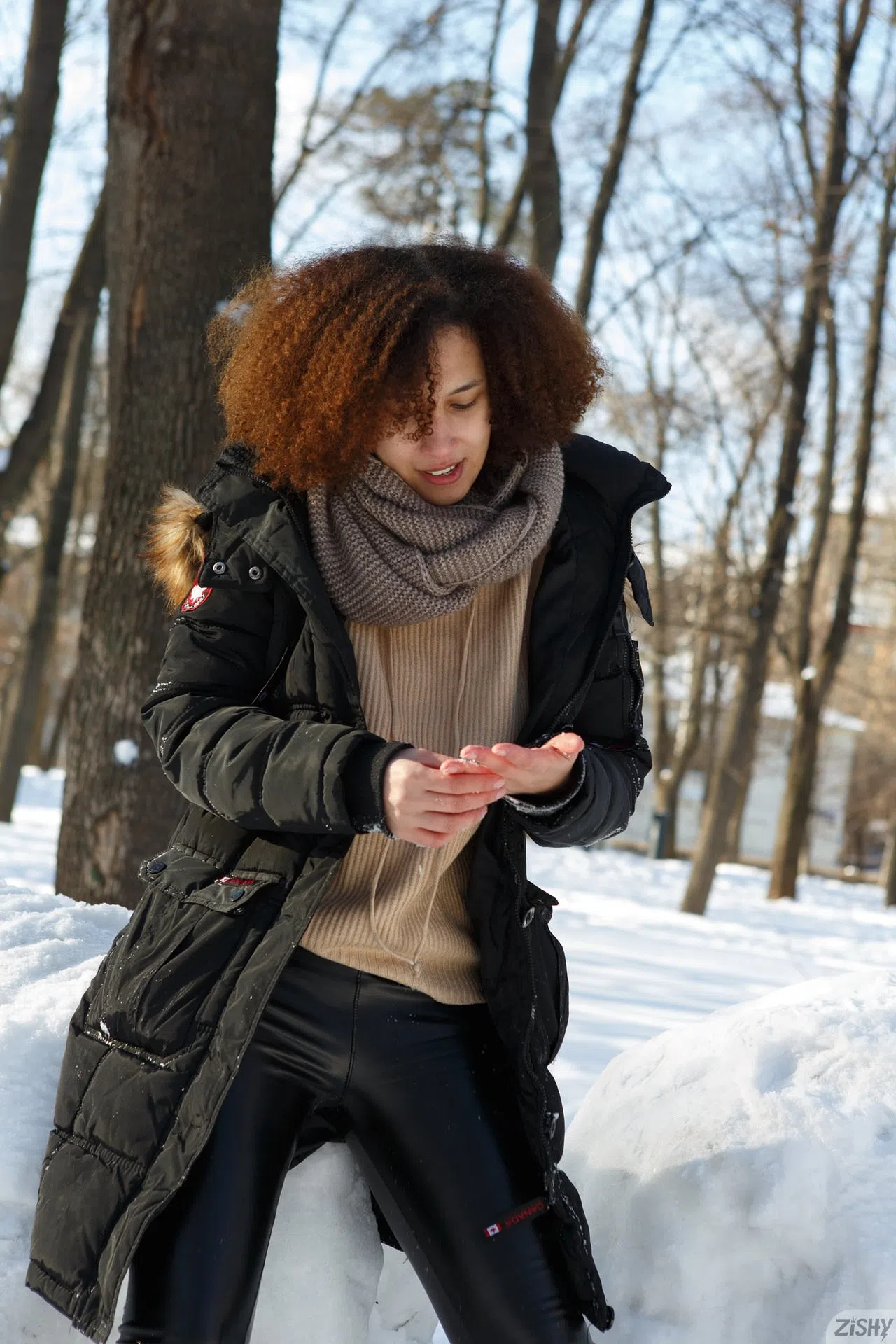 solana-bardell-on-first-snow-zishy-129479 Of Page 1-4.webp
