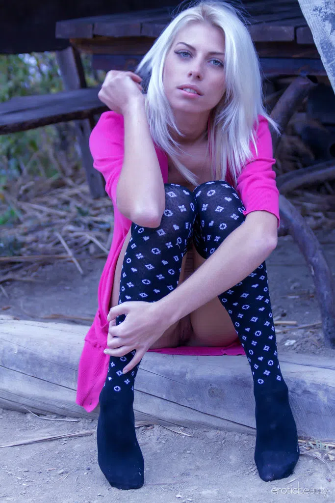 vasilisga-erotic-beauty-57674 Of Page 2-8.webp