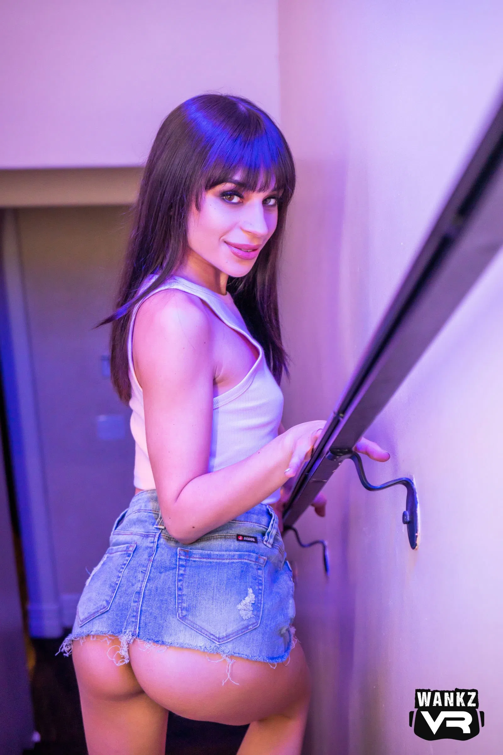 aria-valencia-wankz-vr-154989 Of Page 1-1.webp