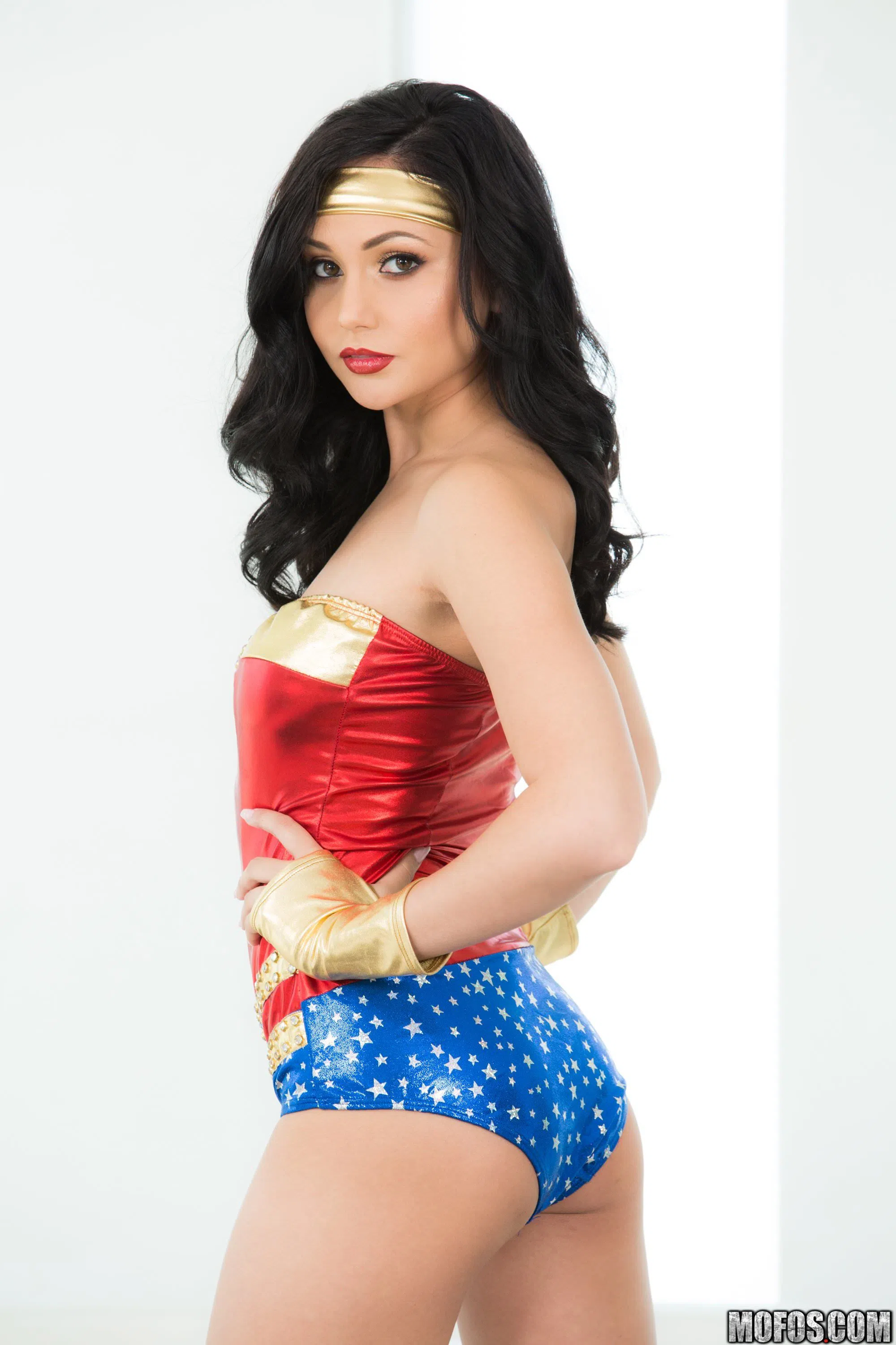ariana-marie-pornstar-vote-17573 Of Page 1-2.webp