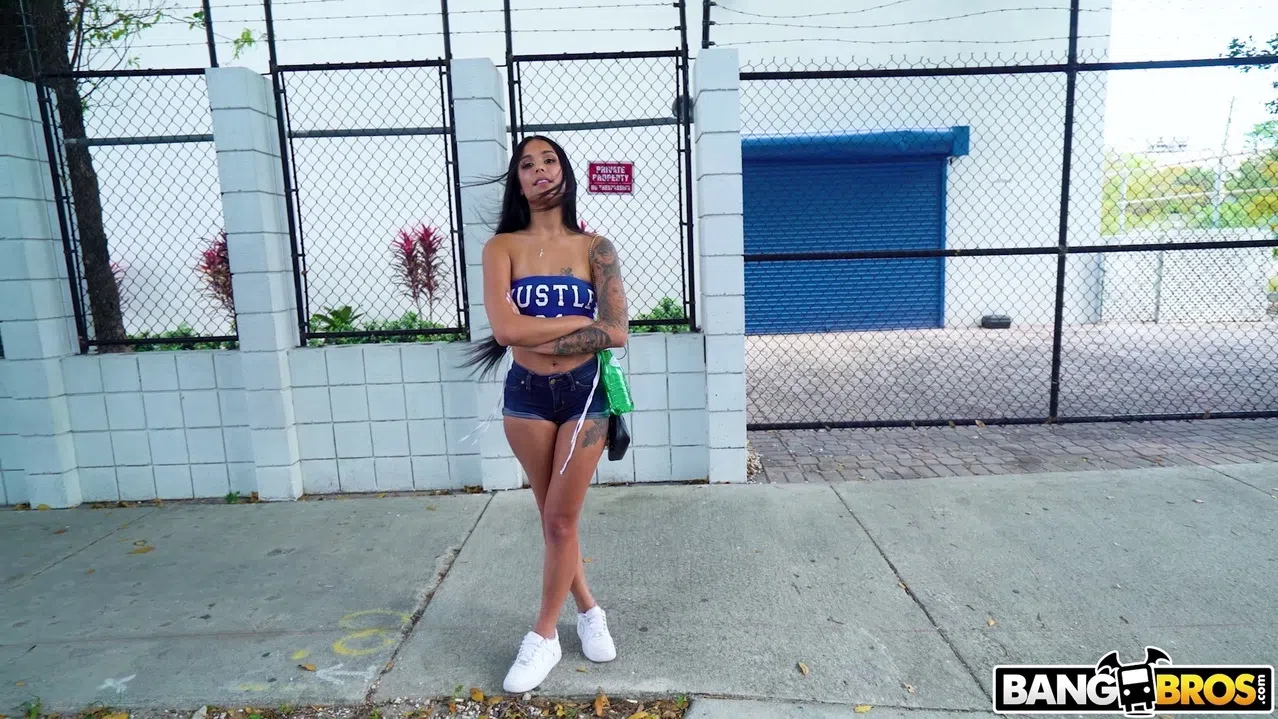 camila-cortez-bangbus-96937 Of Page 1-1.webp