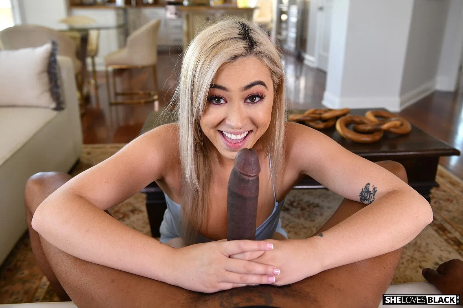 chloe-surreal-she-loves-black-128051 Of Page 1-4.webp