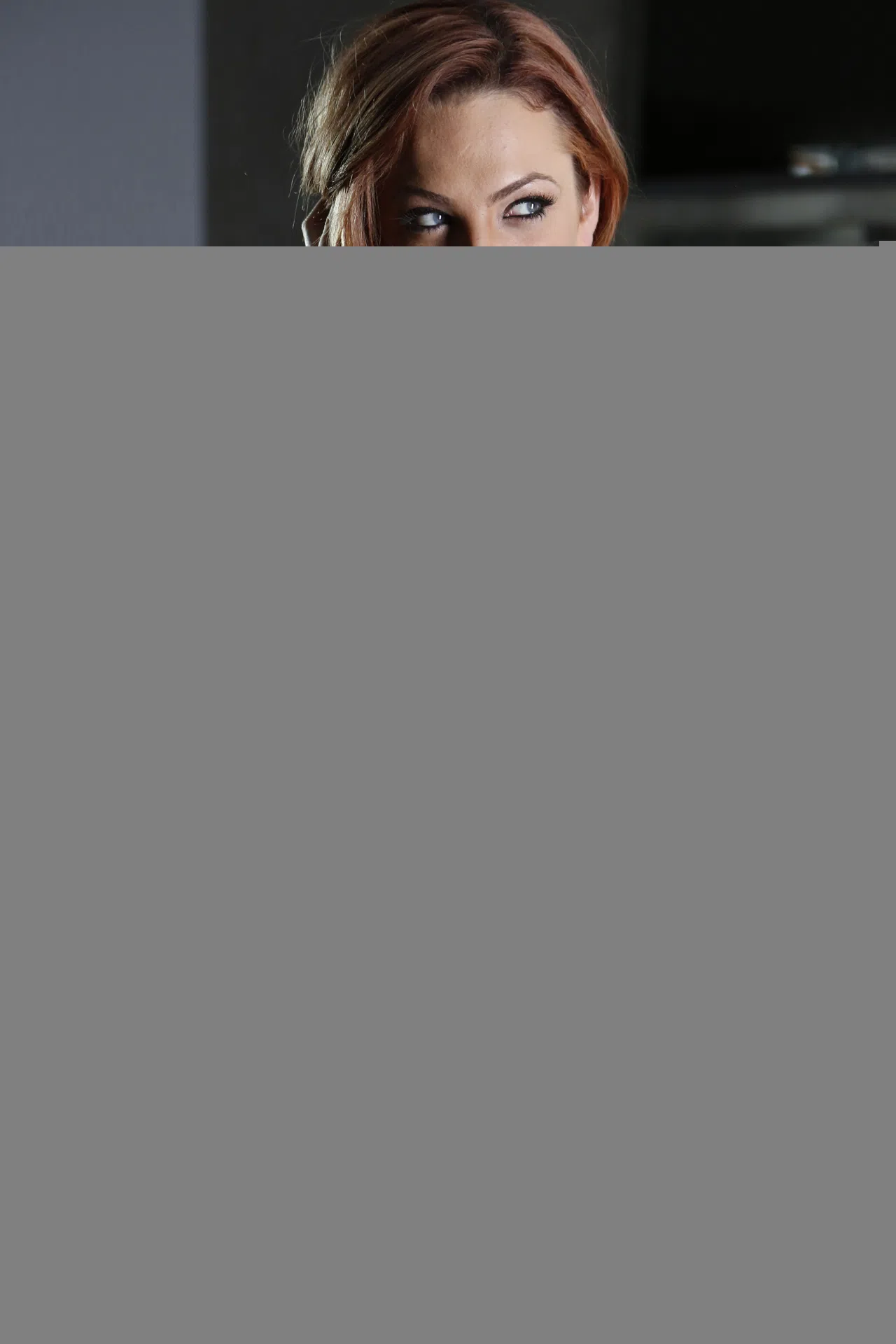 dahlia-sky-shane-diesel-black-bull-for-hire-1391 Of Page 1-4.webp