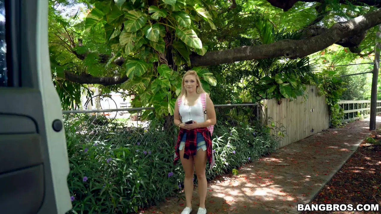 daisy-lynne-bangbus-32168 Of Page 1-1.webp