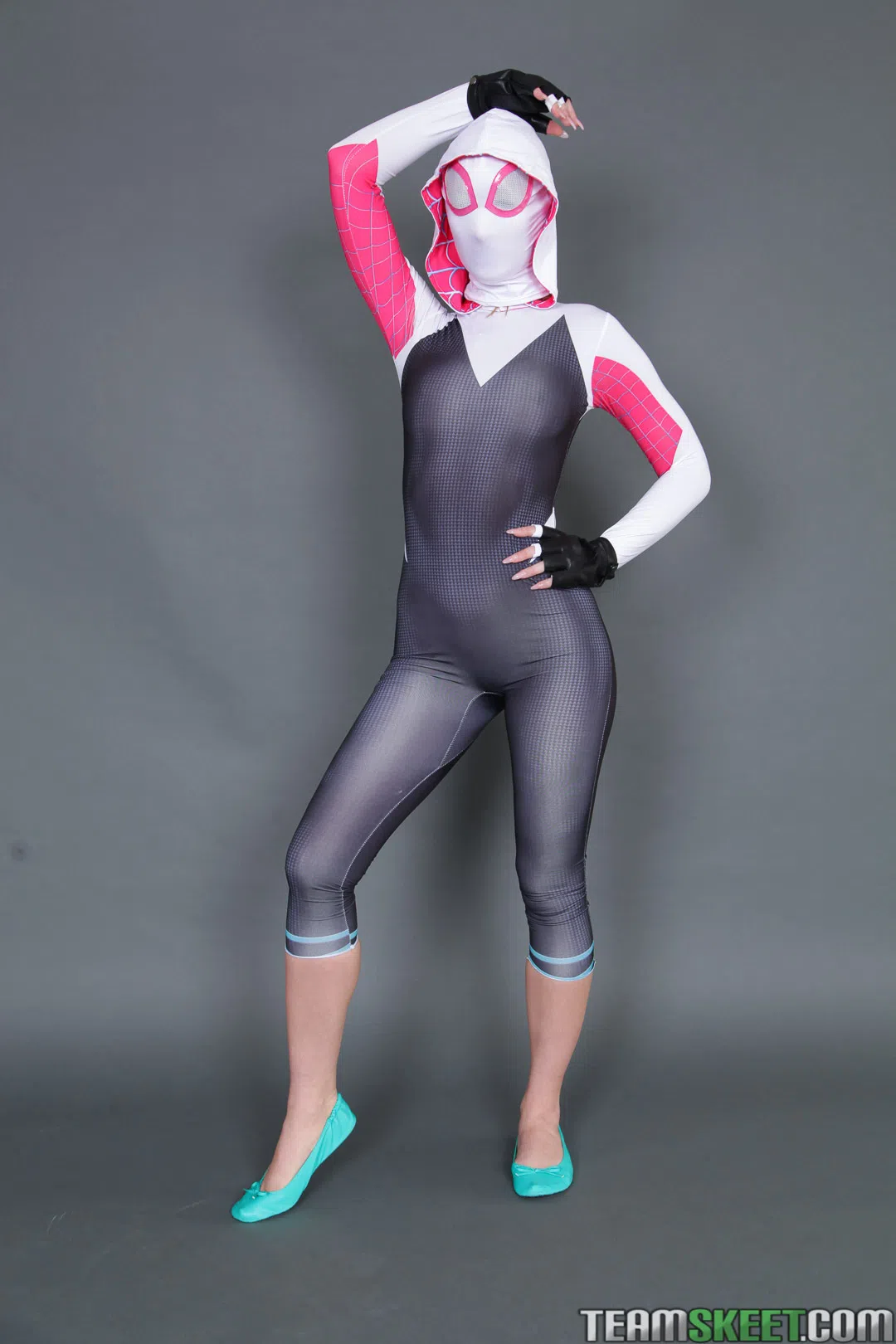 daisy-stone-teen-curves-79205 Of Page 1-1.webp