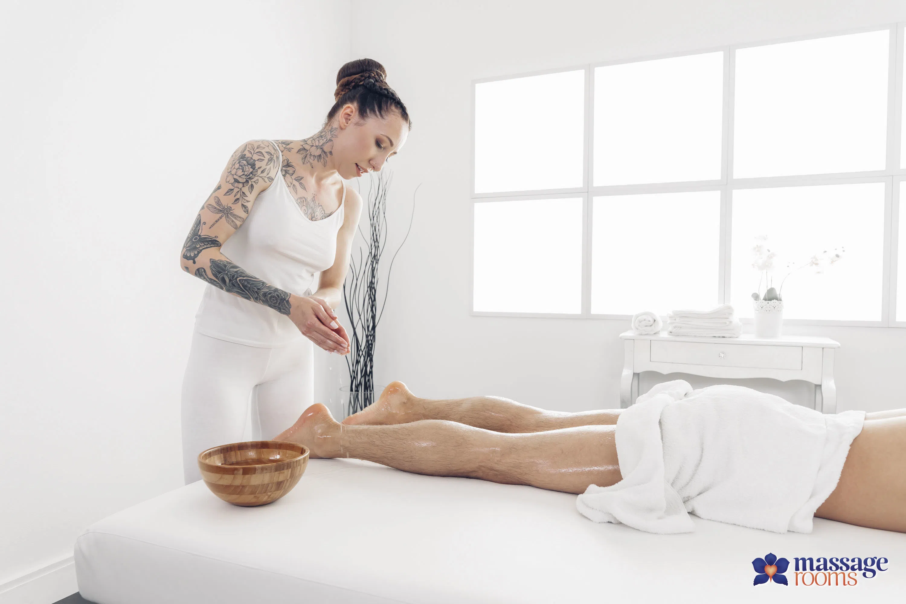 esluna-massage-rooms-91536 Of Page 1-3.webp