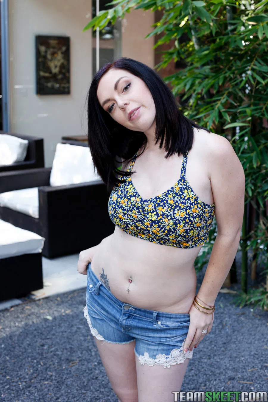maryjane-mayhem-titty-attack-6562 Of Page 1-3.webp