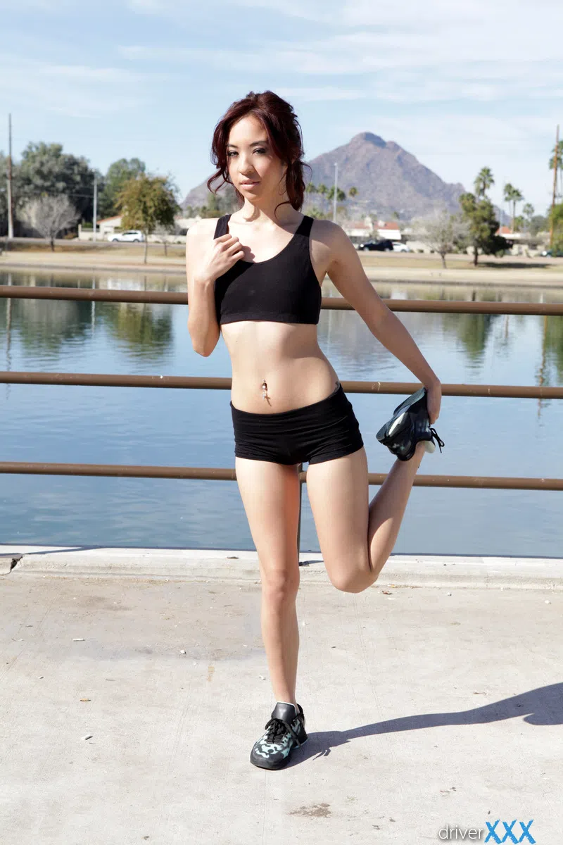 mila-jade-driver-xxx-1537 Of Page 1-1.webp