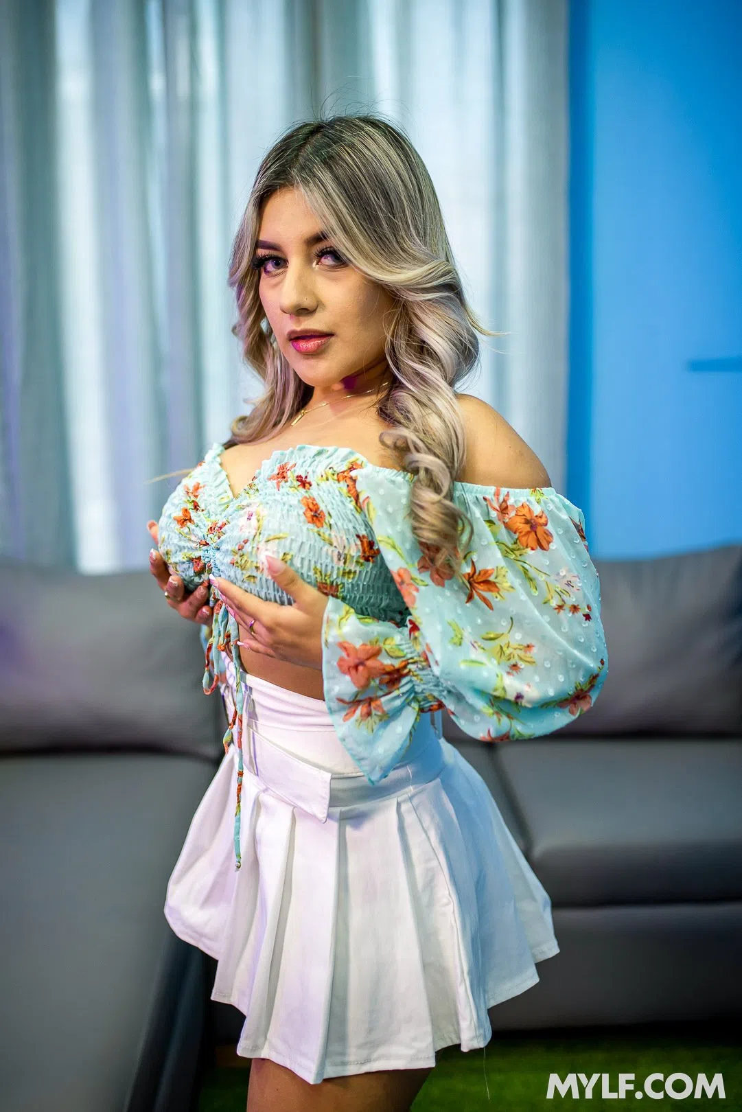 naty-delgado-oye-mami-167612 Of Page 1-1.webp
