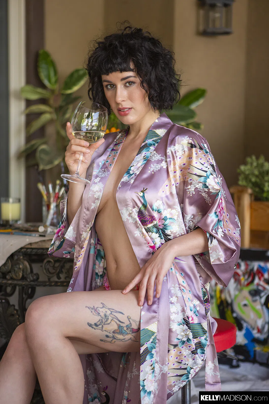 olive-glass-kelly-madison-67426 Of Page 1-1.webp