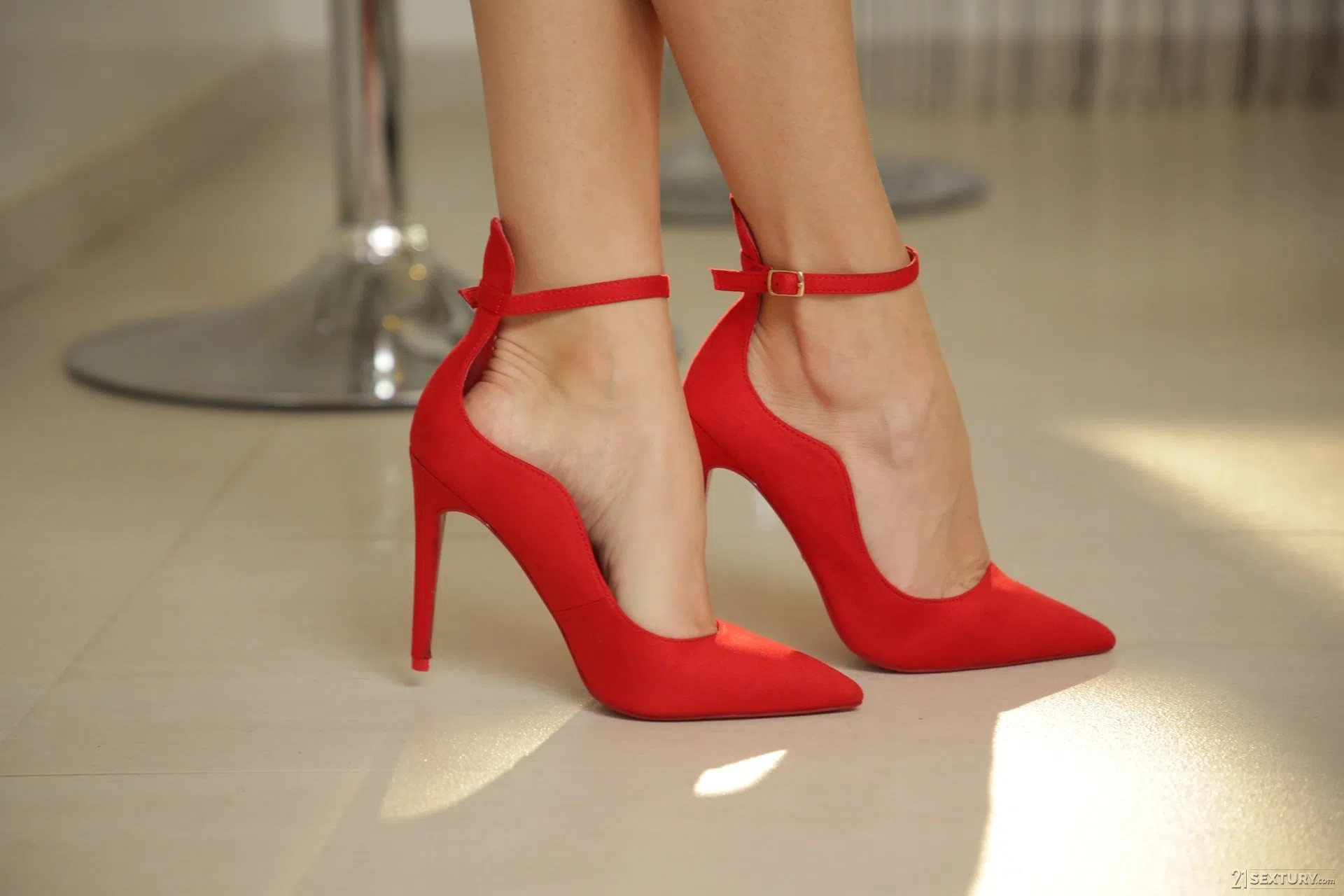renata-fox-redhead-in-red-73597 Of Page 1-3.webp