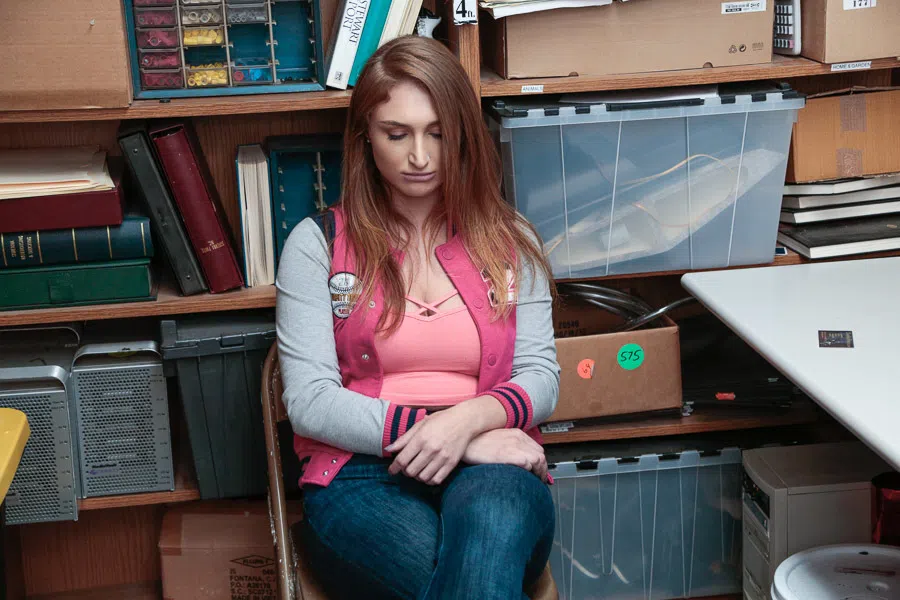 skylar-snow-shoplyfter-30180 Of Page 1-1.webp
