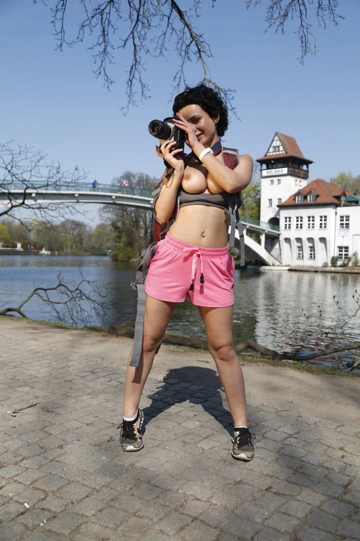 stacy-bloom-horny-hostel-60490 Of Page 1-3.webp