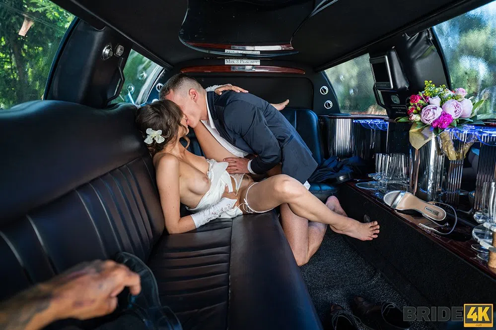 stacy-cruz-bride-4k-148380 Of Page 2-7.webp