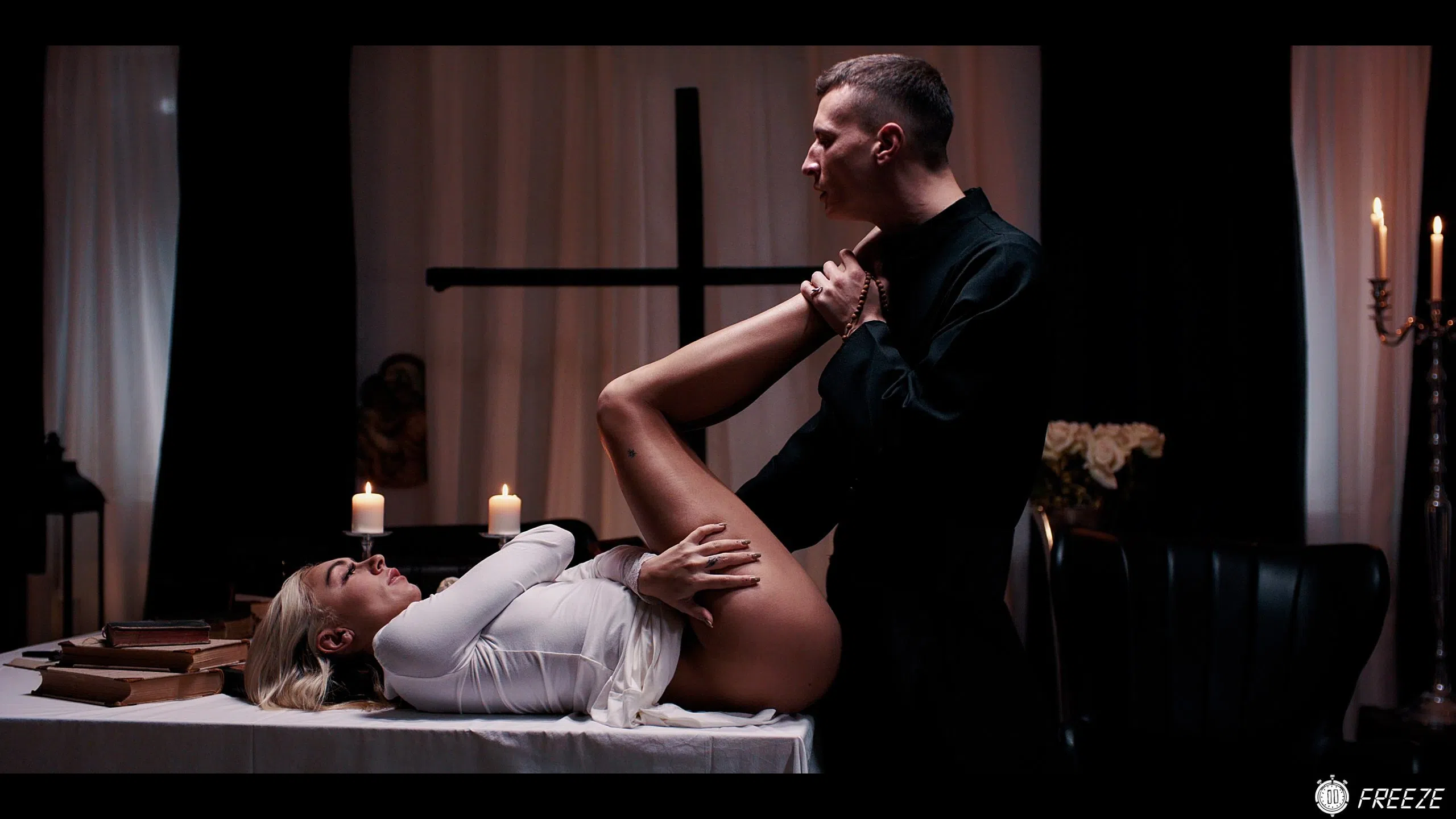 chloe-temple-freeze-xxx-155126 Of Page 2-6.webp
