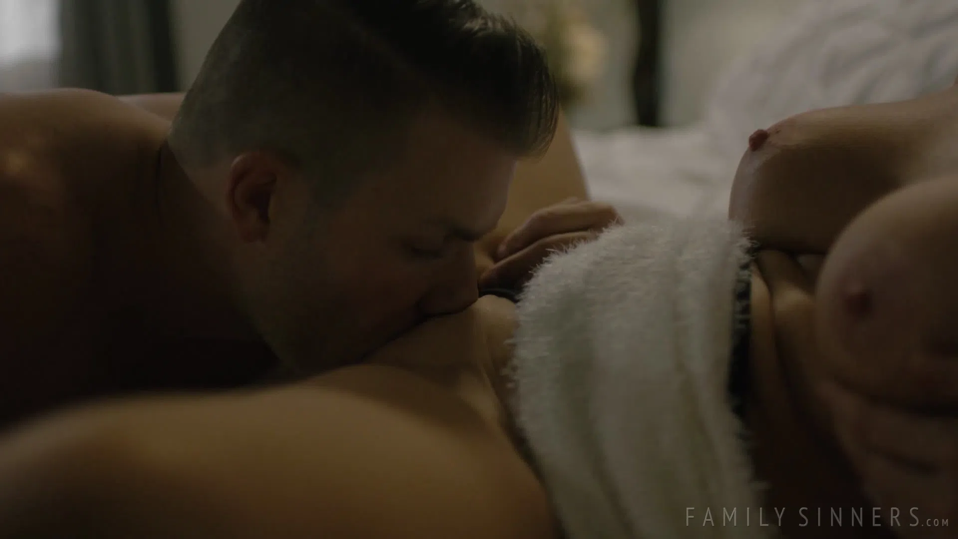 kayla-paige-family-sinners-104564 Of Page 1-4.webp