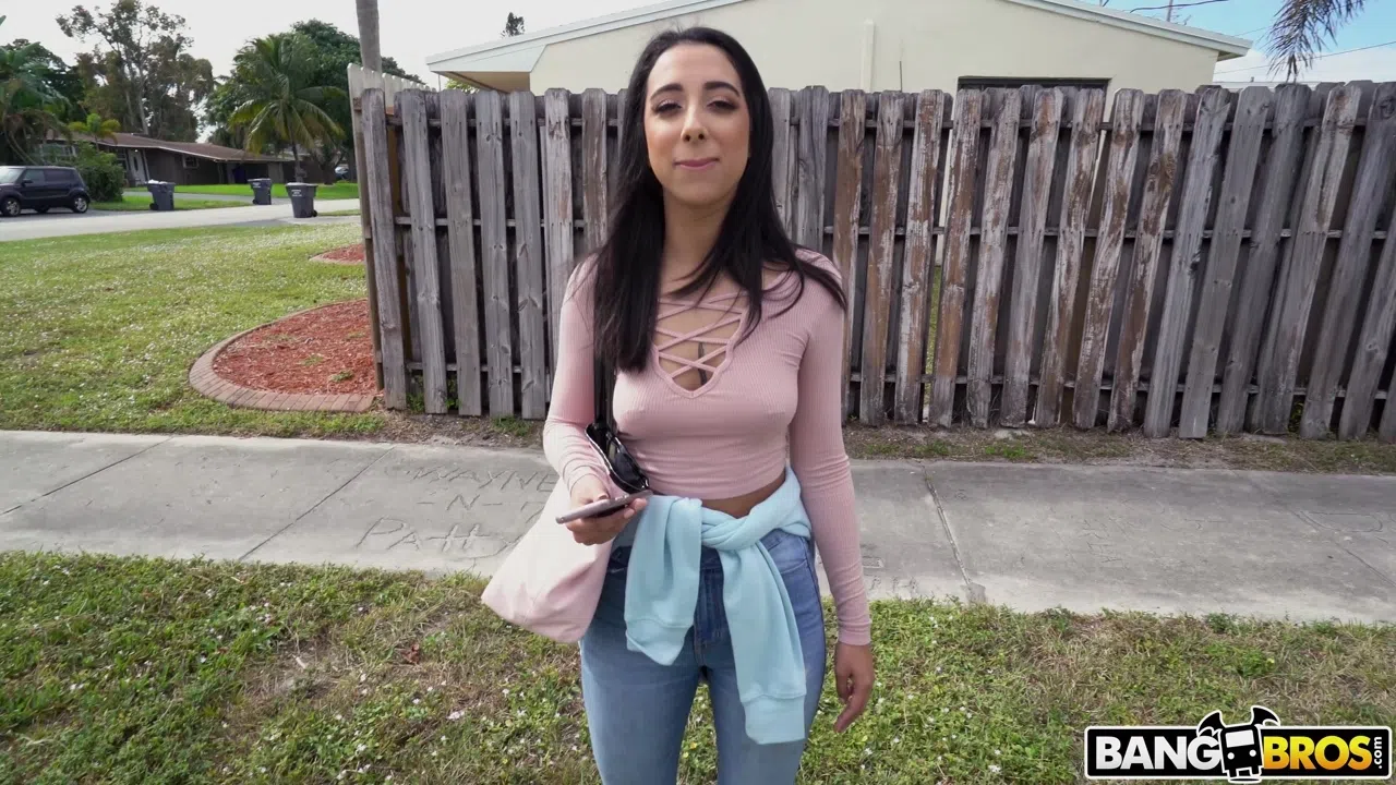 kiarra-nava-hoe-bangbus-55504 Of Page 1-2.webp