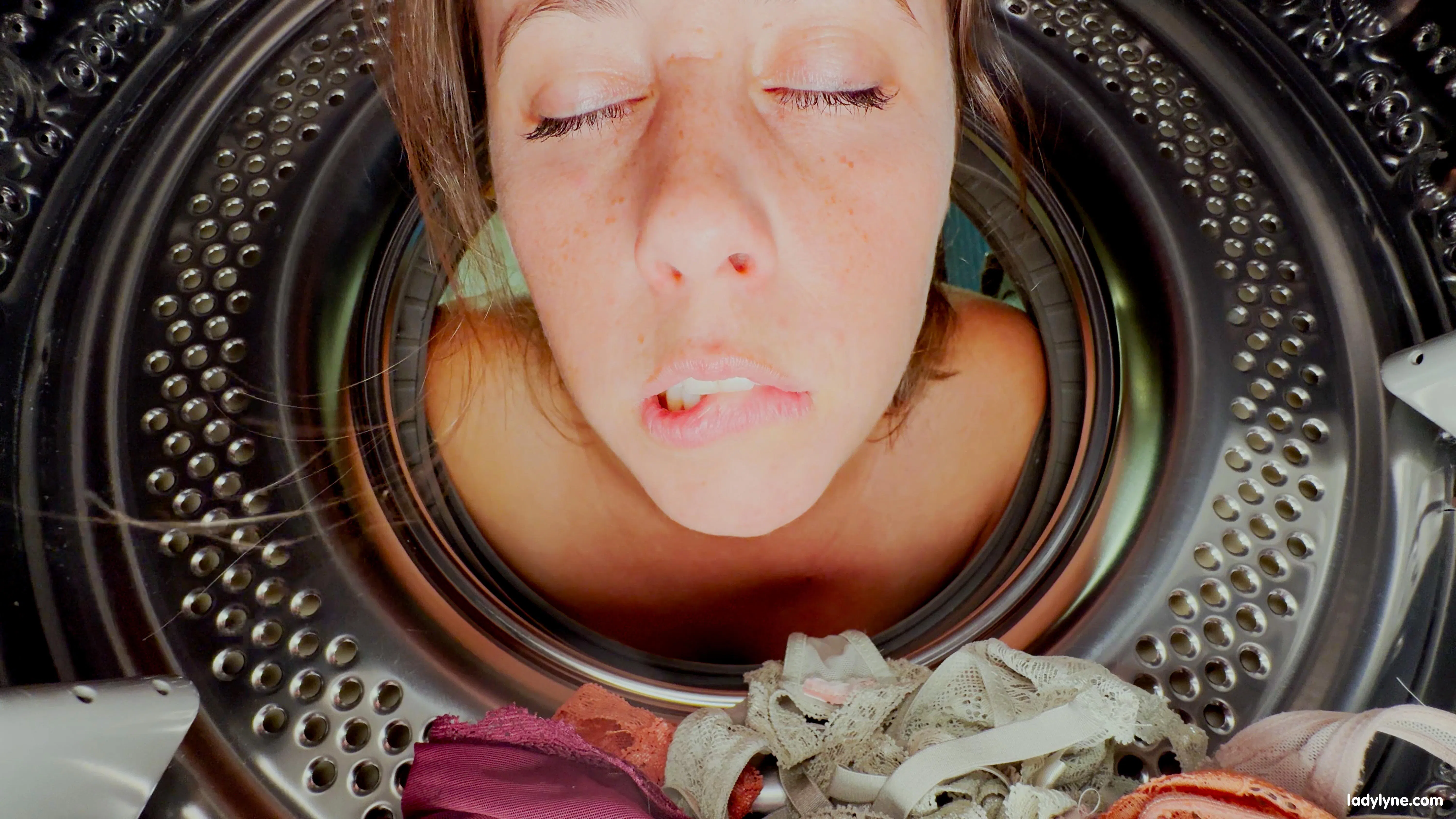 lady-lyne-andy-washingmachine-buda-178989 Of Page 2-9.webp
