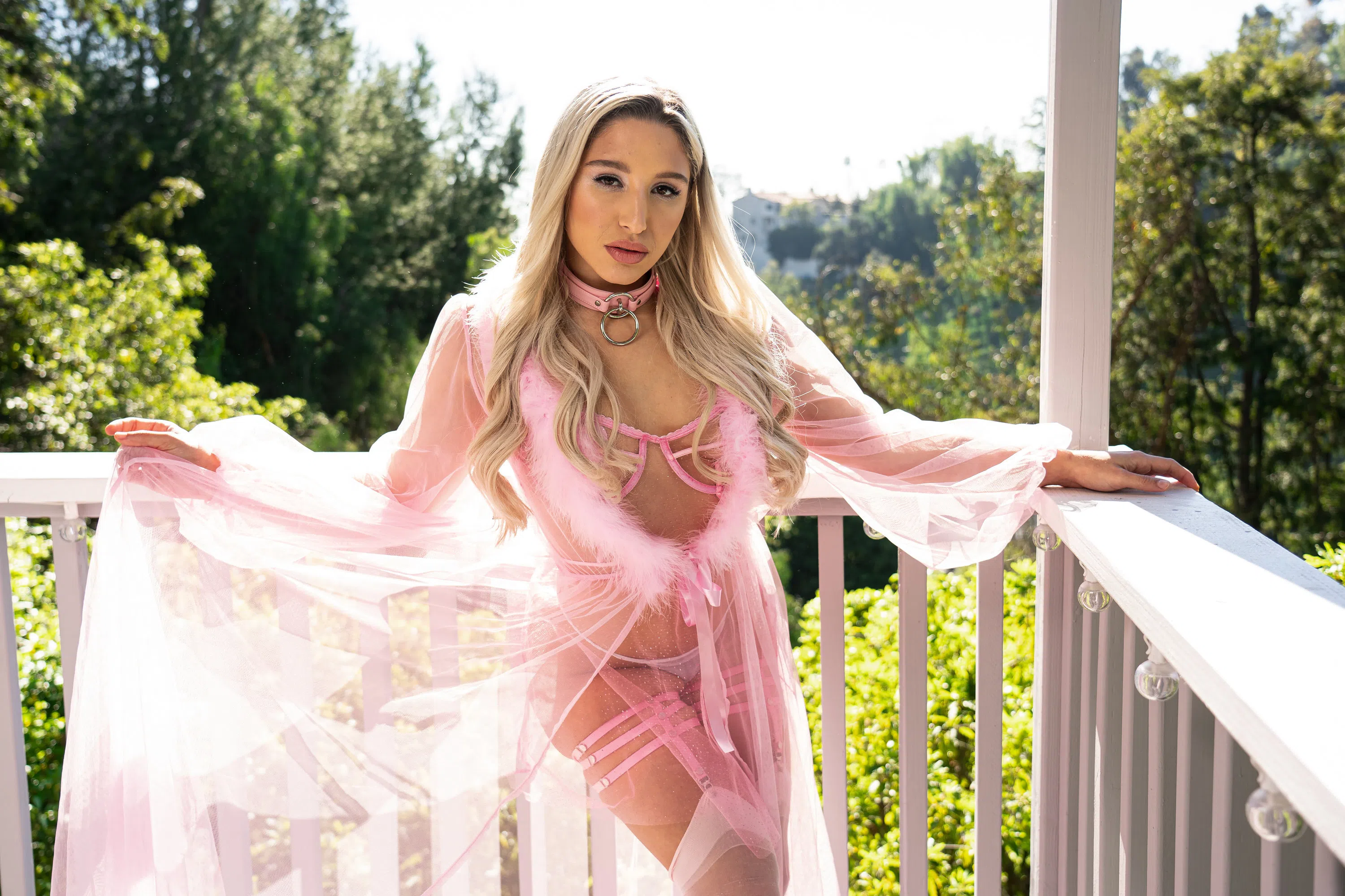 abella-danger-whitney-wright-when-girls-play-82286 Of Page 1-1.webp
