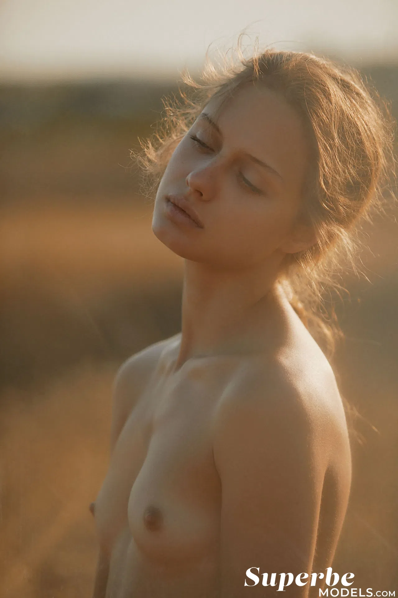 amelie-lou-superbe-models-92557 Of Page 2-6.webp