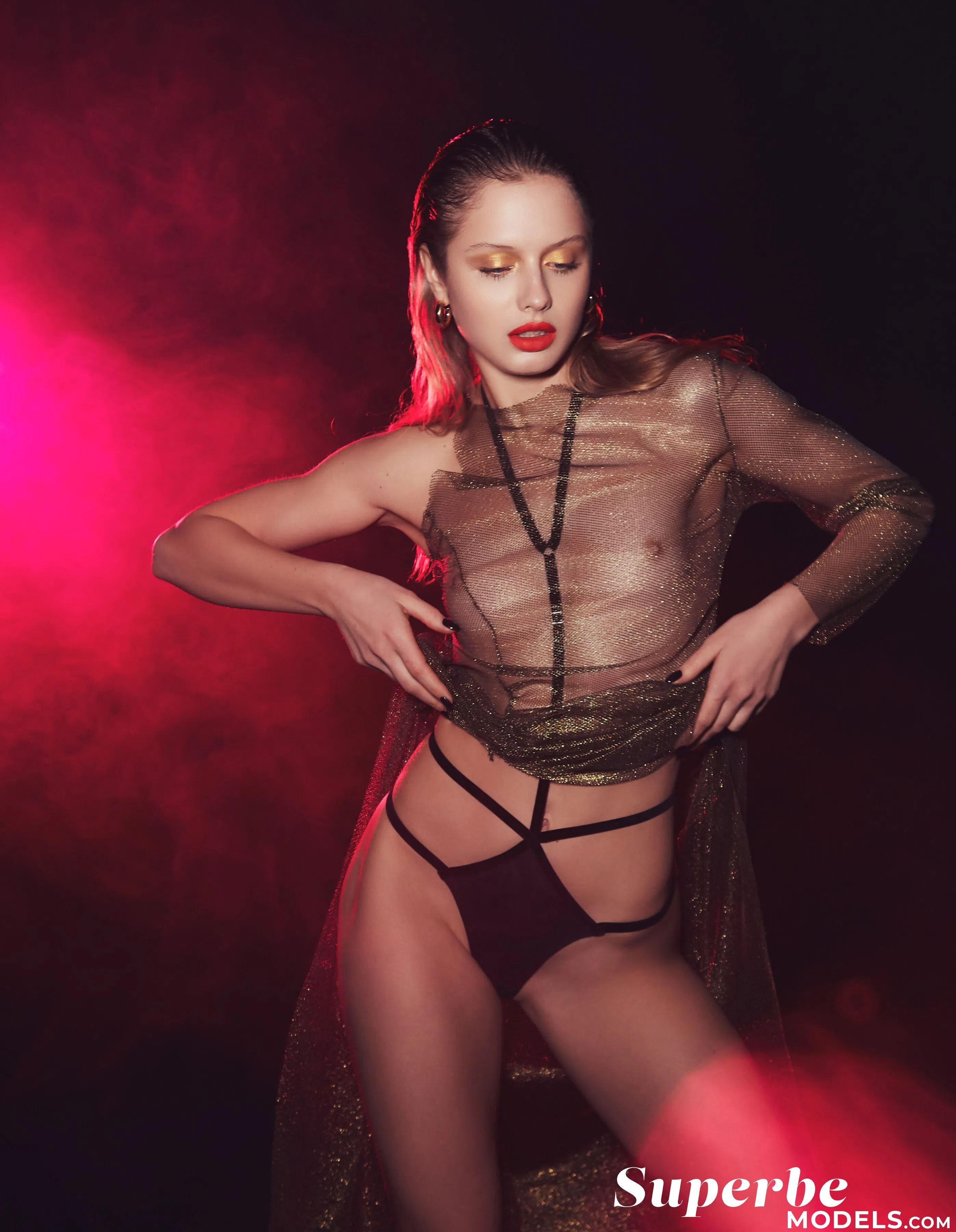 amelie-lou-superbe-models-99341 Of Page 1-3.webp