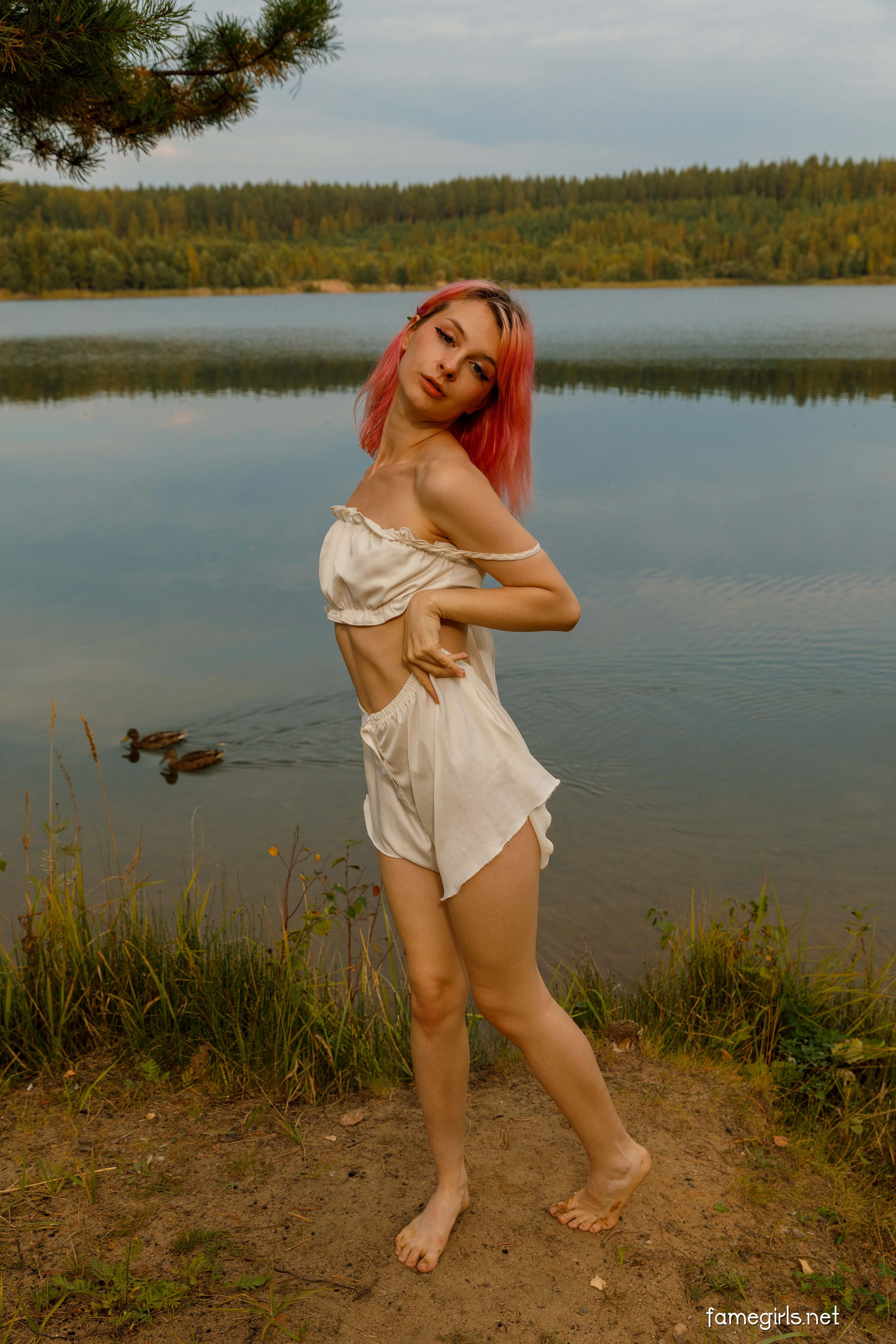 ashley-fame-girls-182317 Of Page 1-5.webp