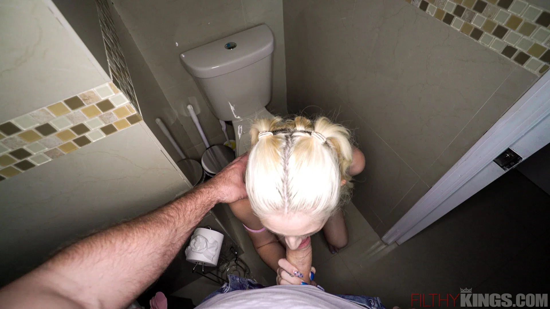 jessie-saint-filthy-blowjobs-123311 Of Page 1-2.webp