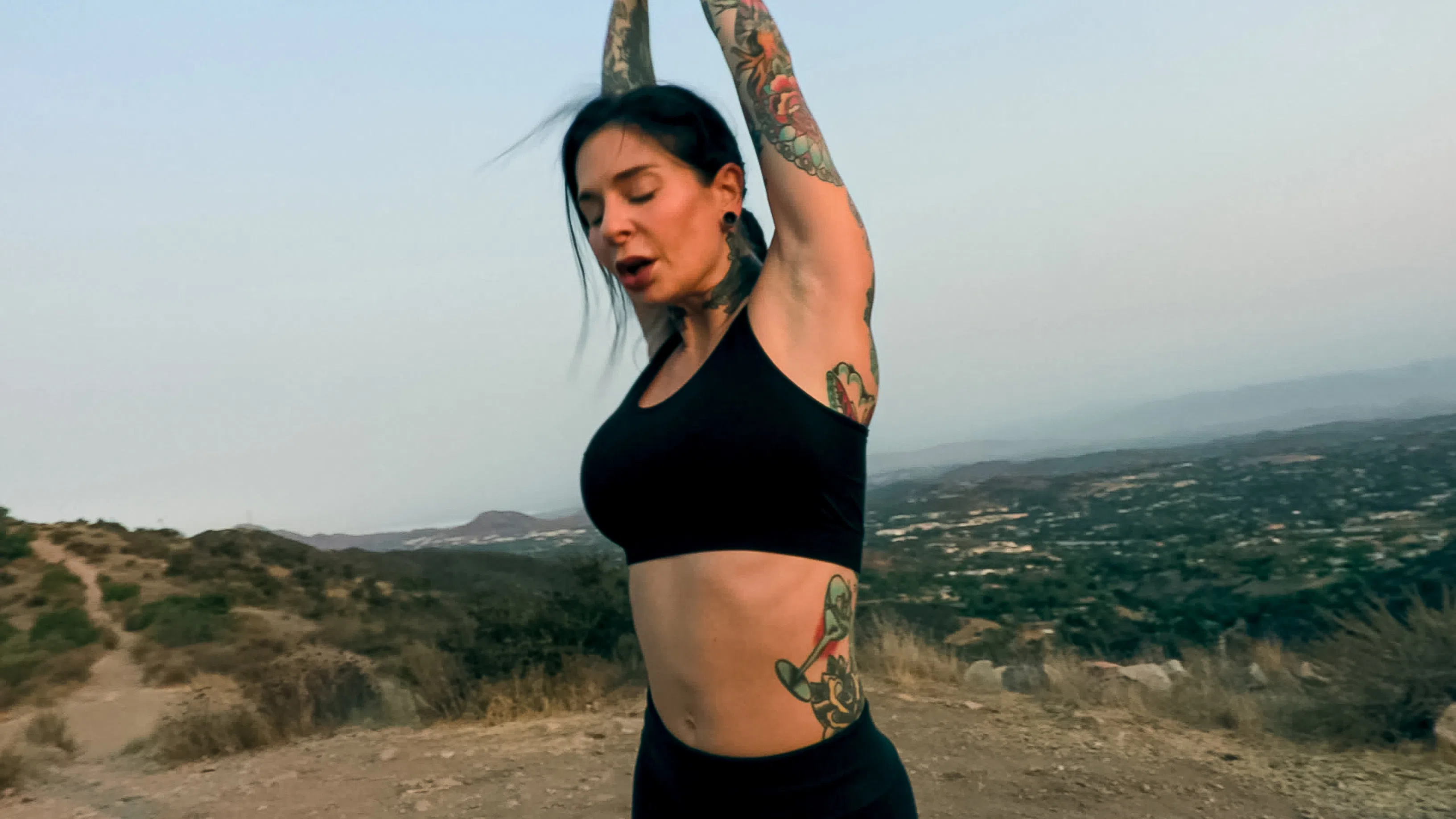 joanna-angel-naked-89368 Of Page 1-3.webp