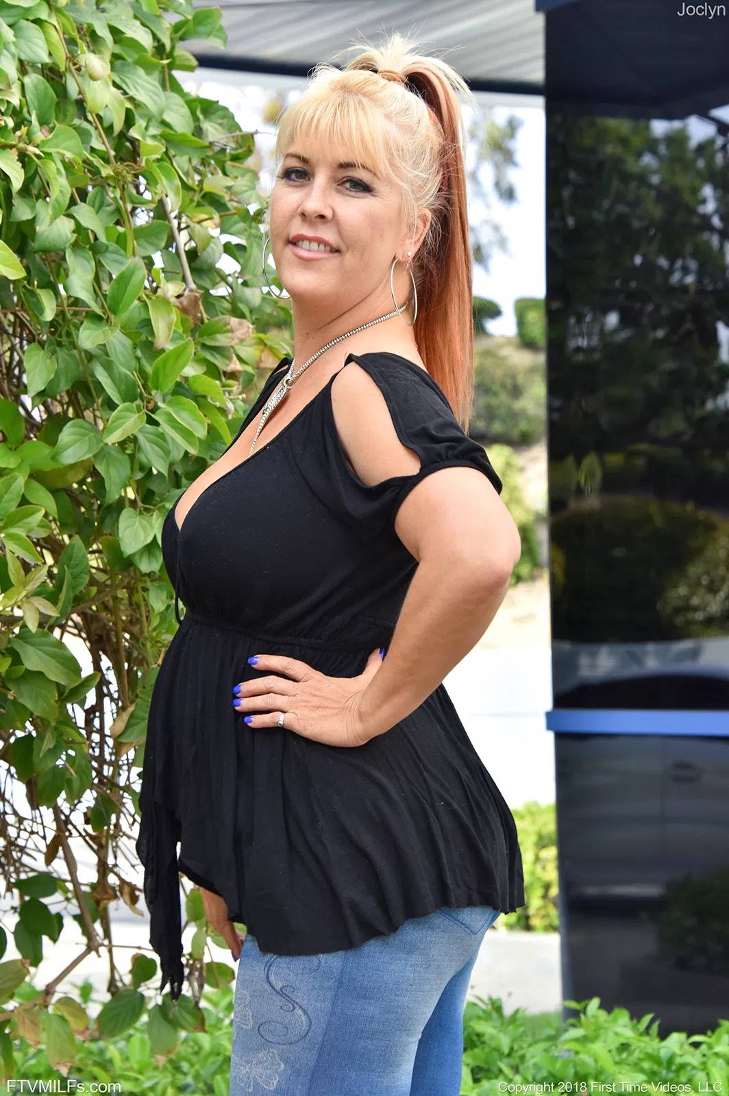 joclyn-stone-ftv-milfs-3-47027 Of Page 1-4.webp