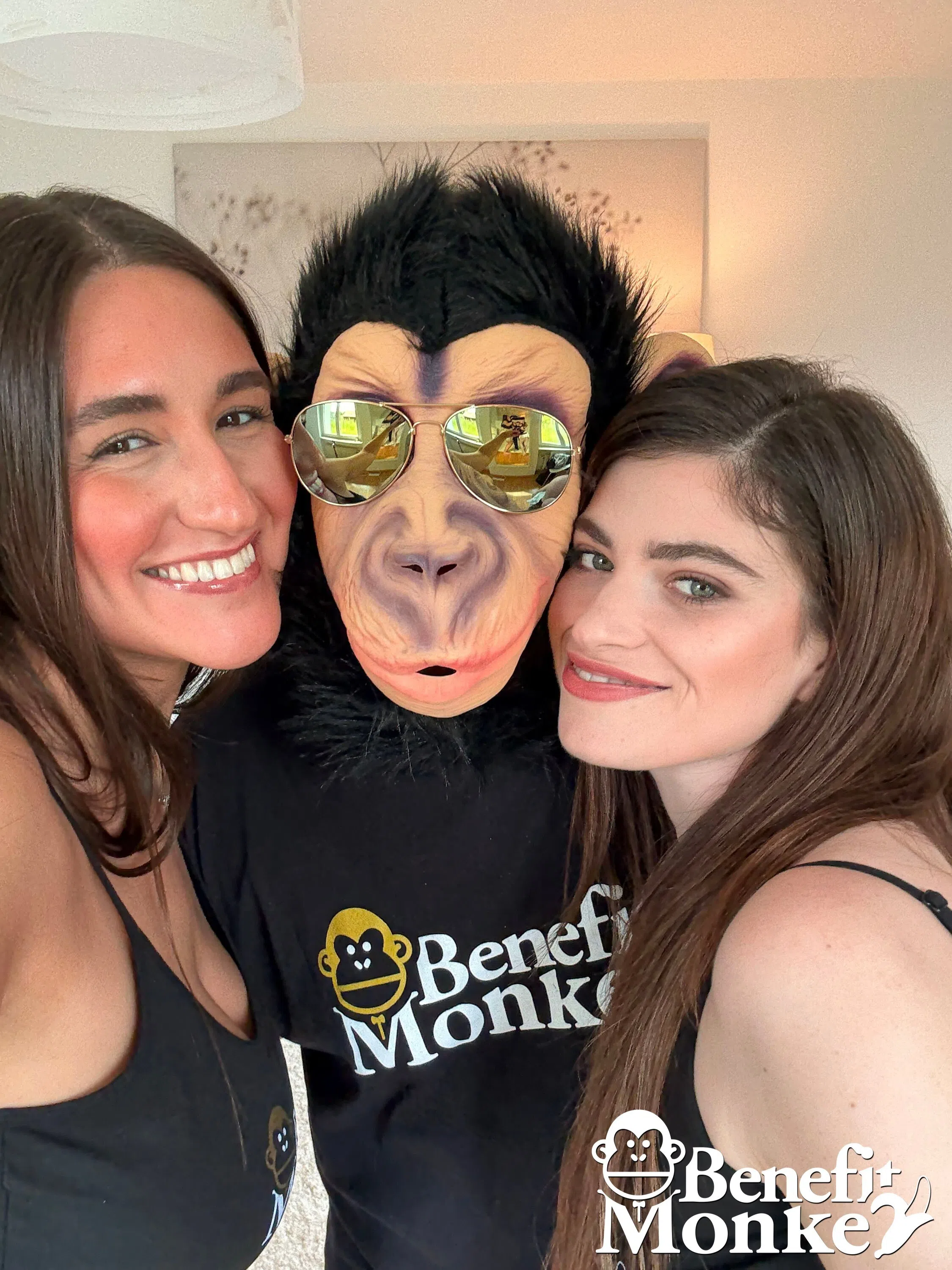 juliette-claire-nicole-rae-benefit-monkey-193037 Of Page 1-1.webp