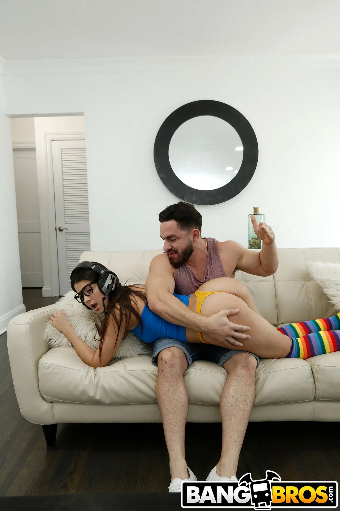 kylie-rocket-bangbros-18-81045 Of Page 1-3.webp