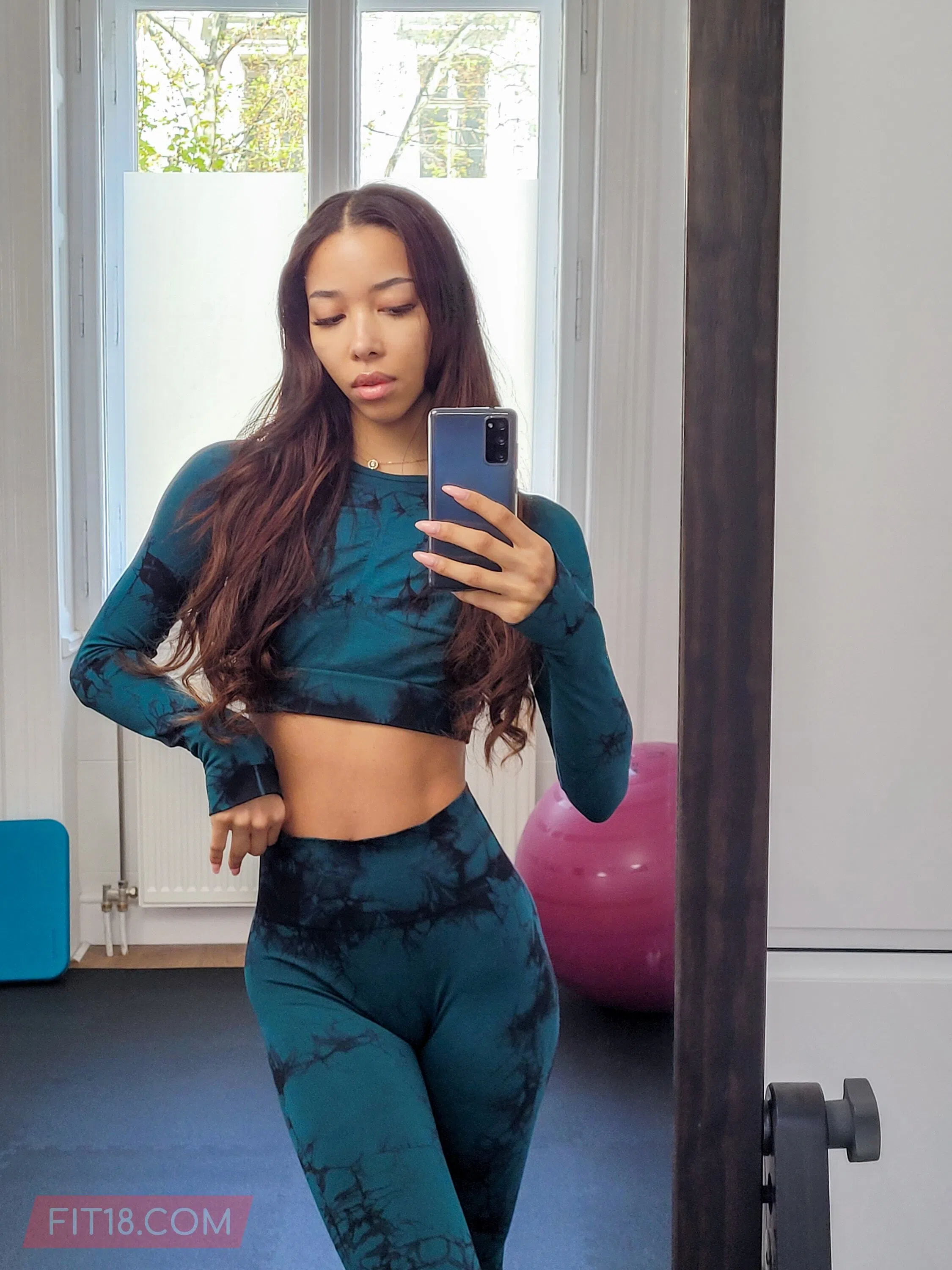 lia-lin-fit-18-141787 Of Page 3-12.webp