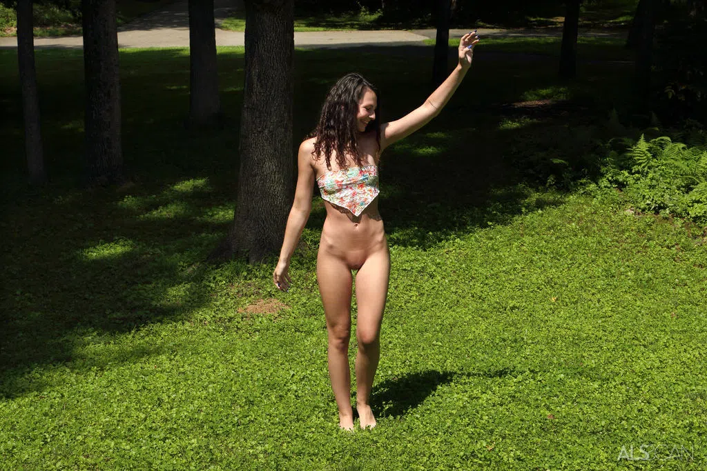 liz-jordan-als-scan-92232 Of Page 2-6.webp