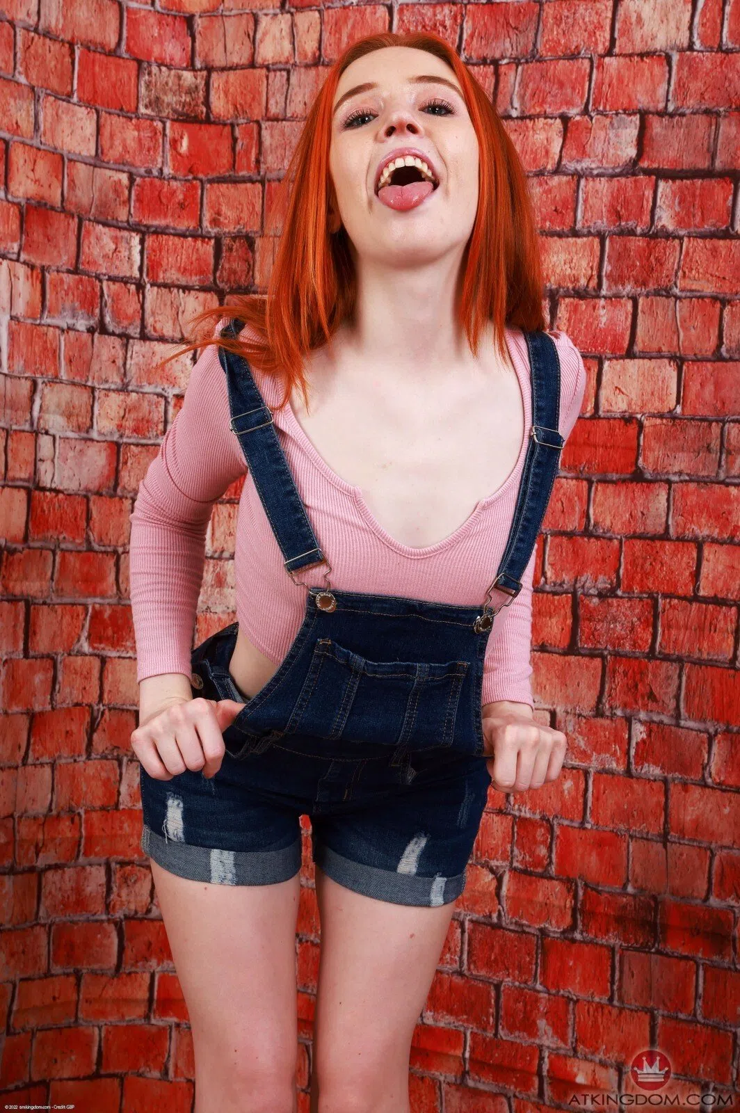 madi-collins-atk-galleria-124981 Of Page 1-3.webp