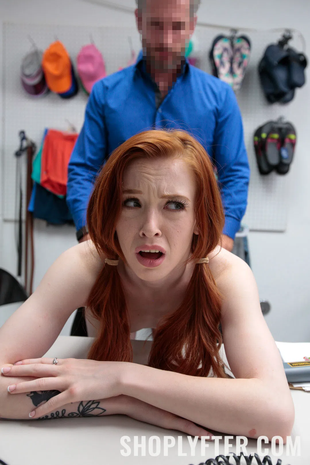 madi-collins-shoplyfter-101271 Of Page 2-6.webp