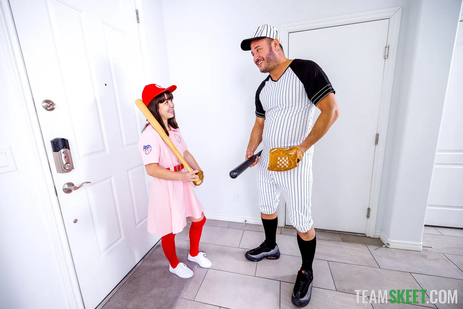 mochi-mona-exxxtra-small-138662 Of Page 1-5.webp