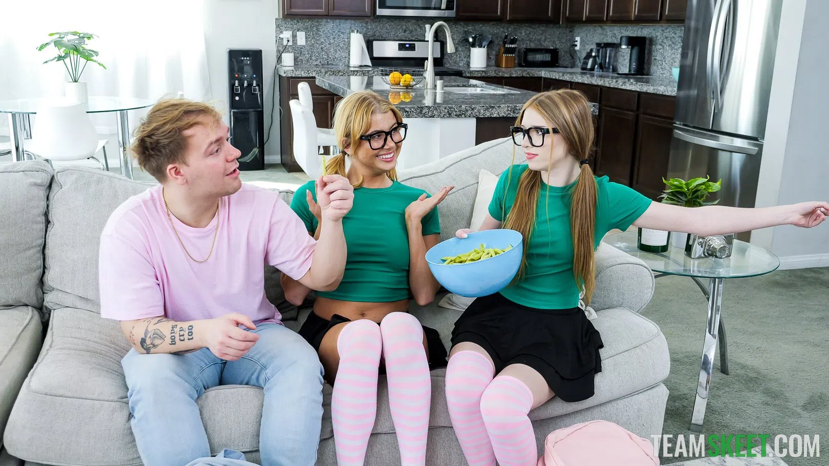 myra-moans-stella-luxx-step-siblings-164509 Of Page 2-10.webp