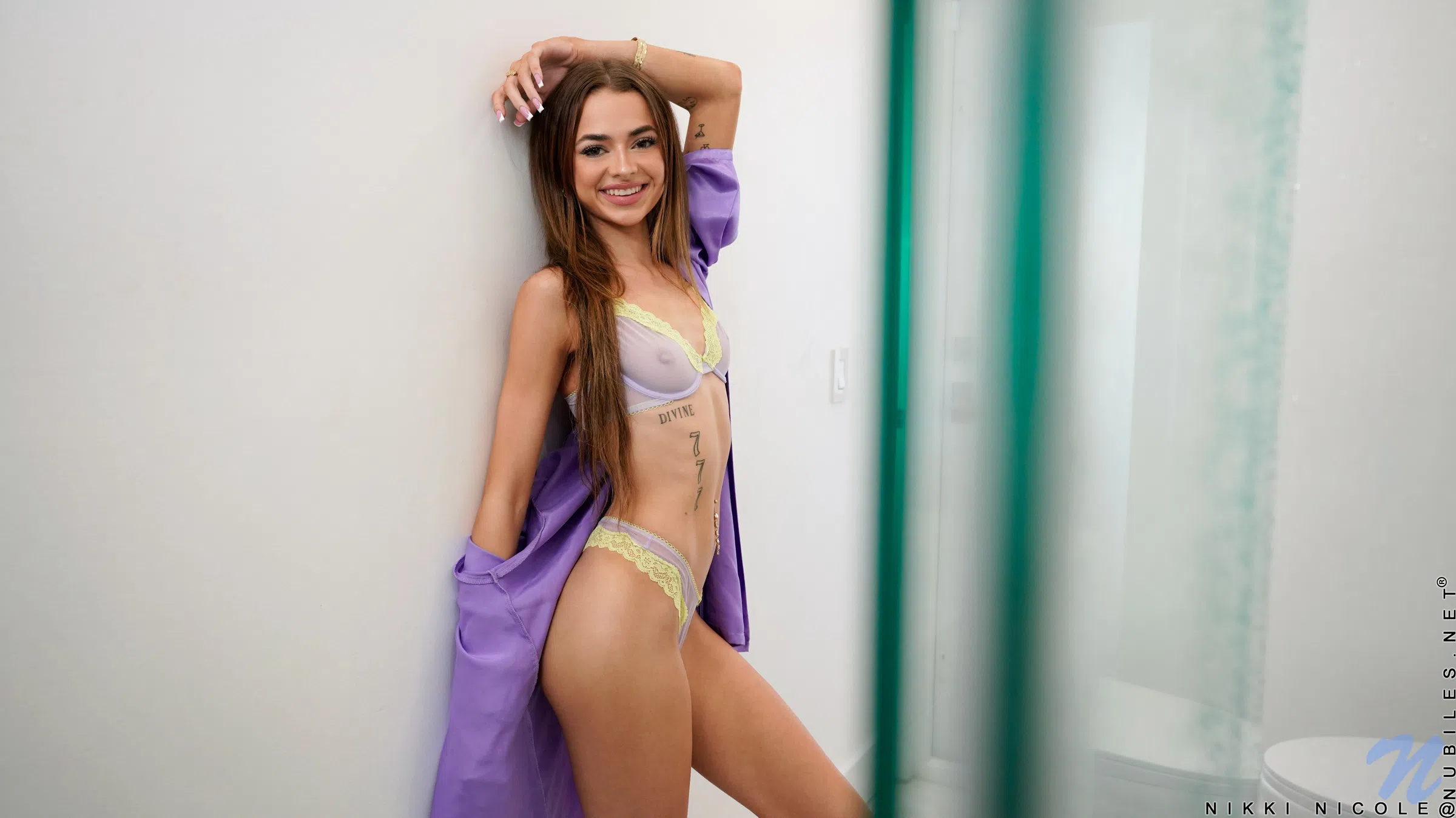 nikki-nicole-nubiles-2-181500 Of Page 1-2.webp