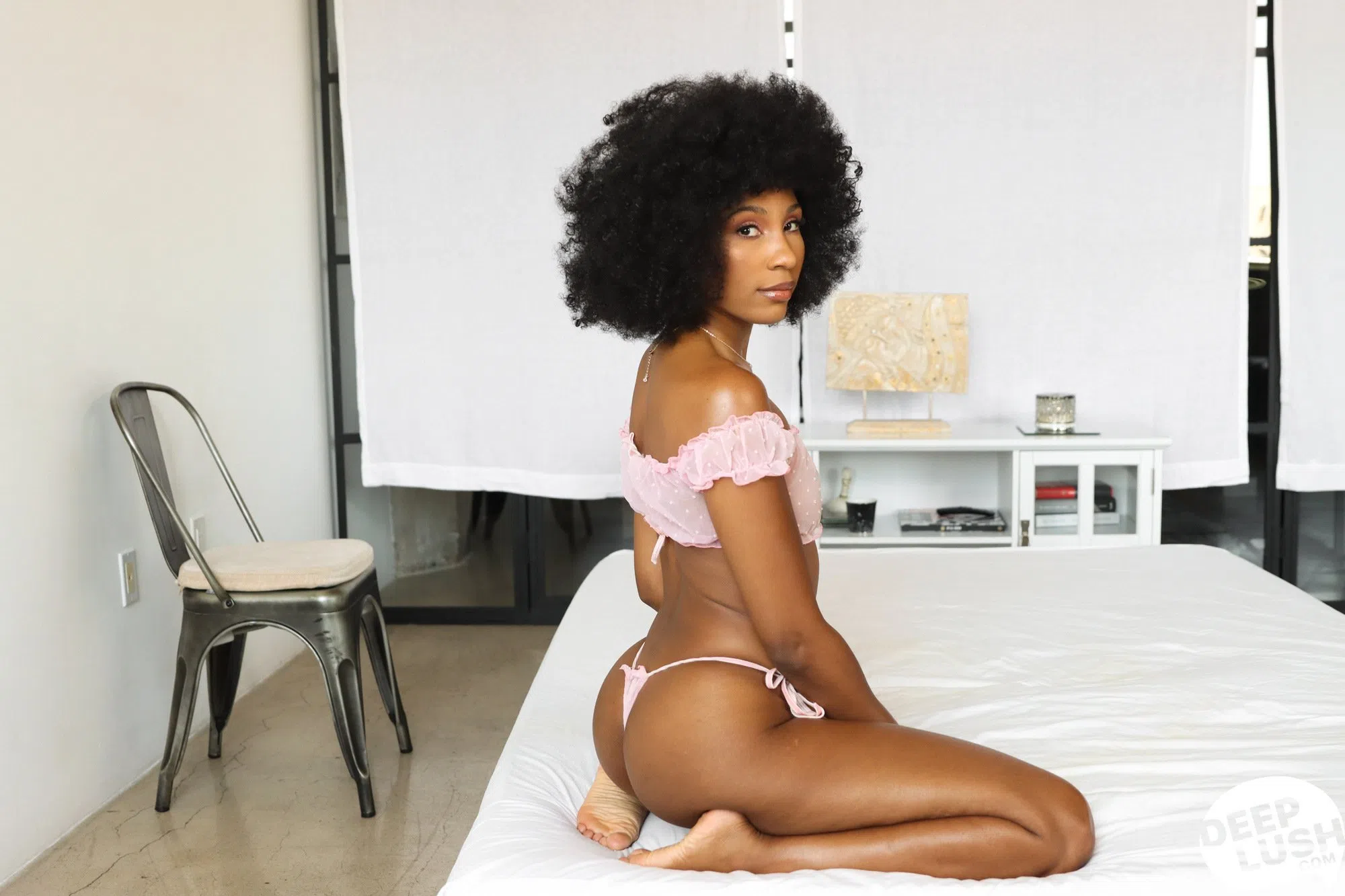 olivia-jay-deep-lush-146134 Of Page 1-3.webp